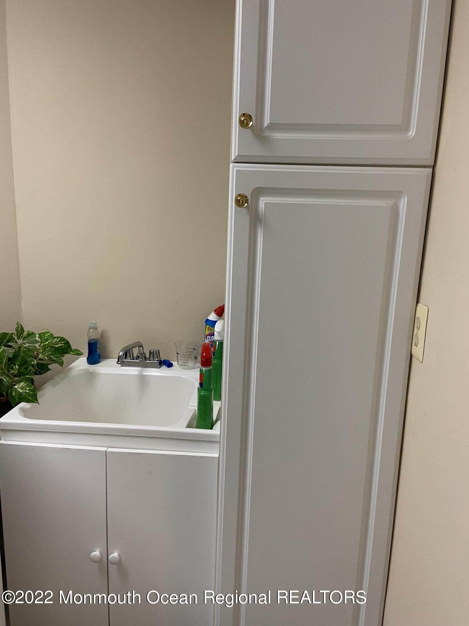 9 Inverness Court C0320, Holmdel, NJ, 07733 image 36