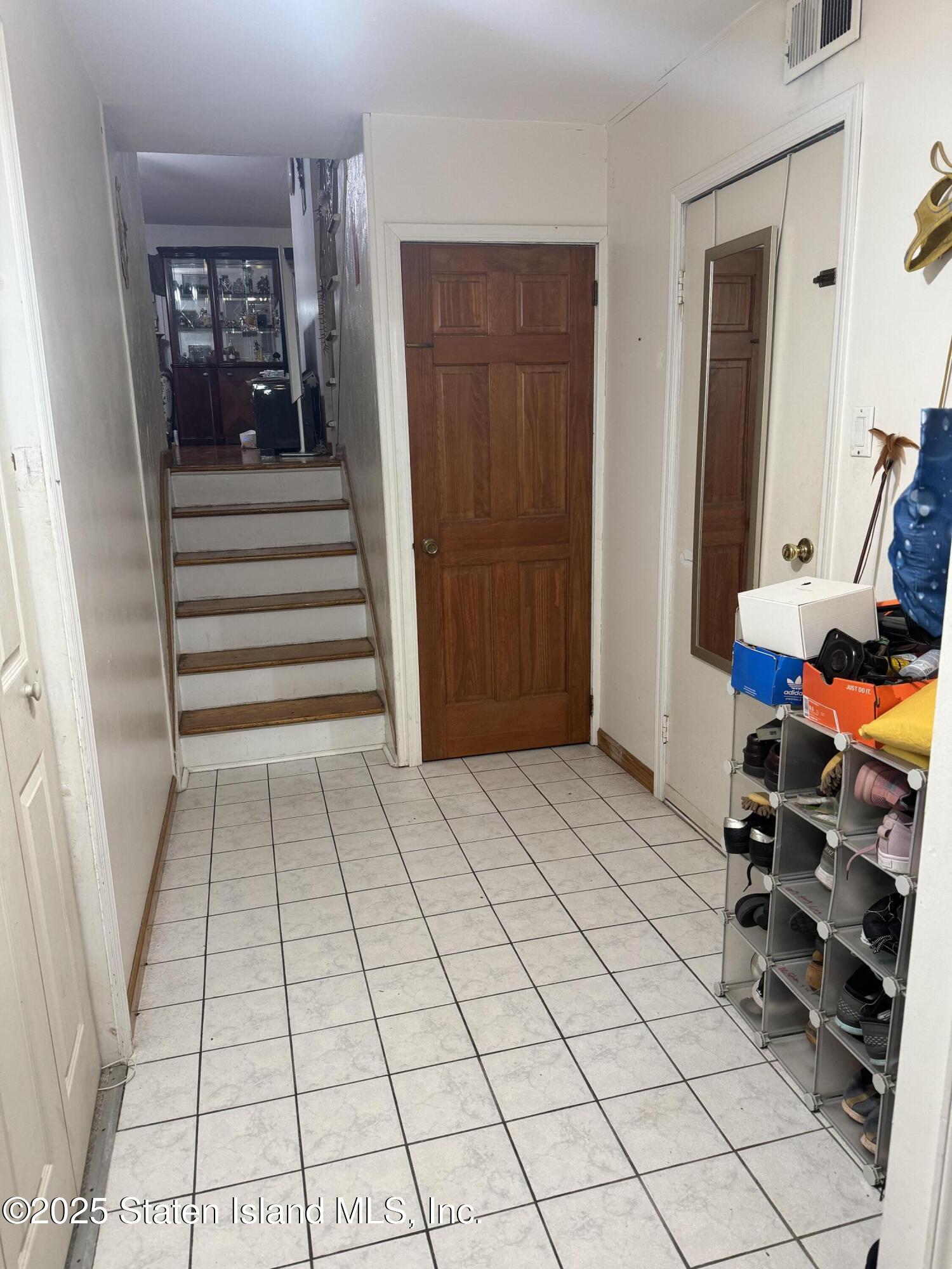 664 S Gannon Avenue, Staten Island, NY, 10314 image 7