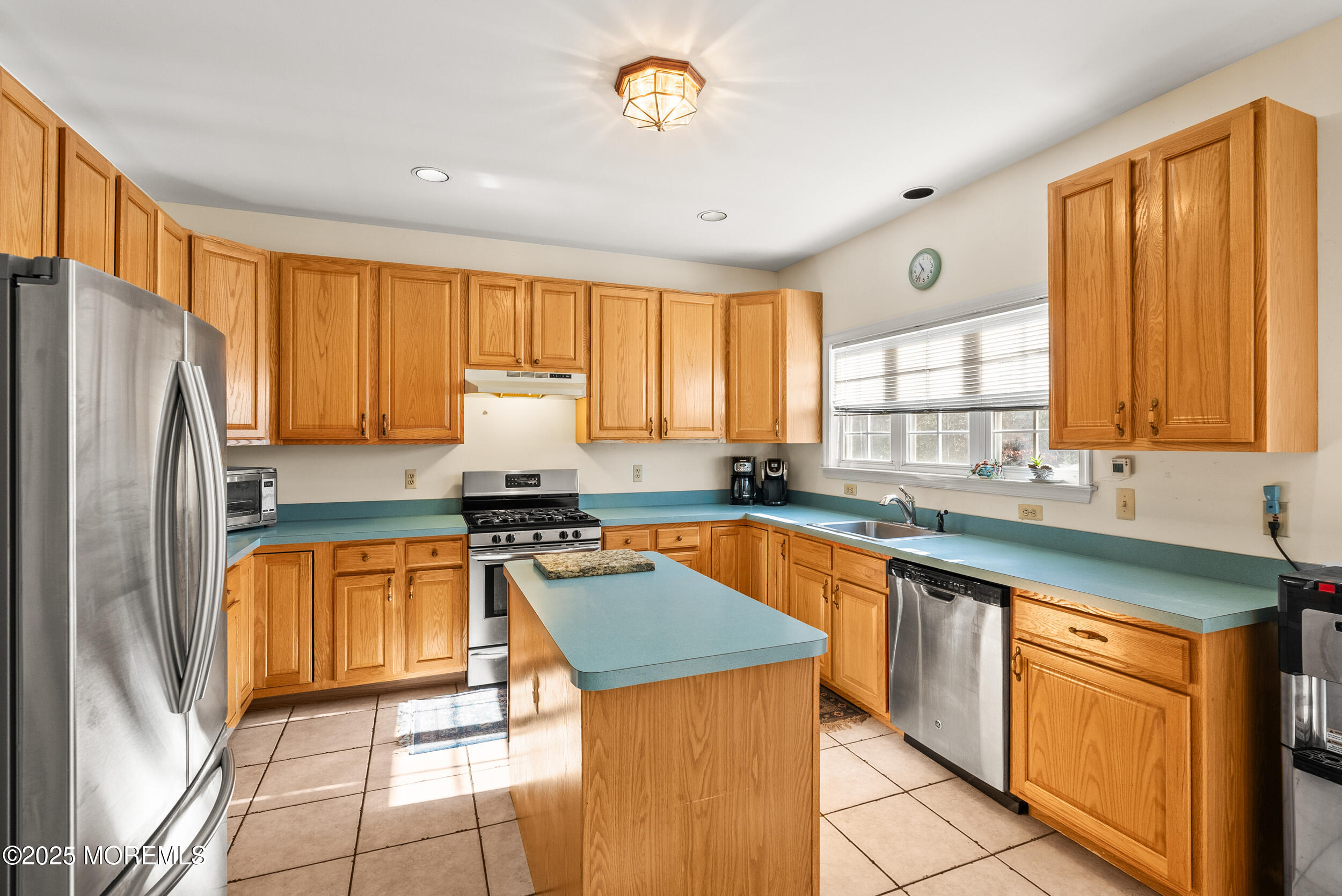 379 Sapphire Drive, Jackson, NJ, 08527 image 13