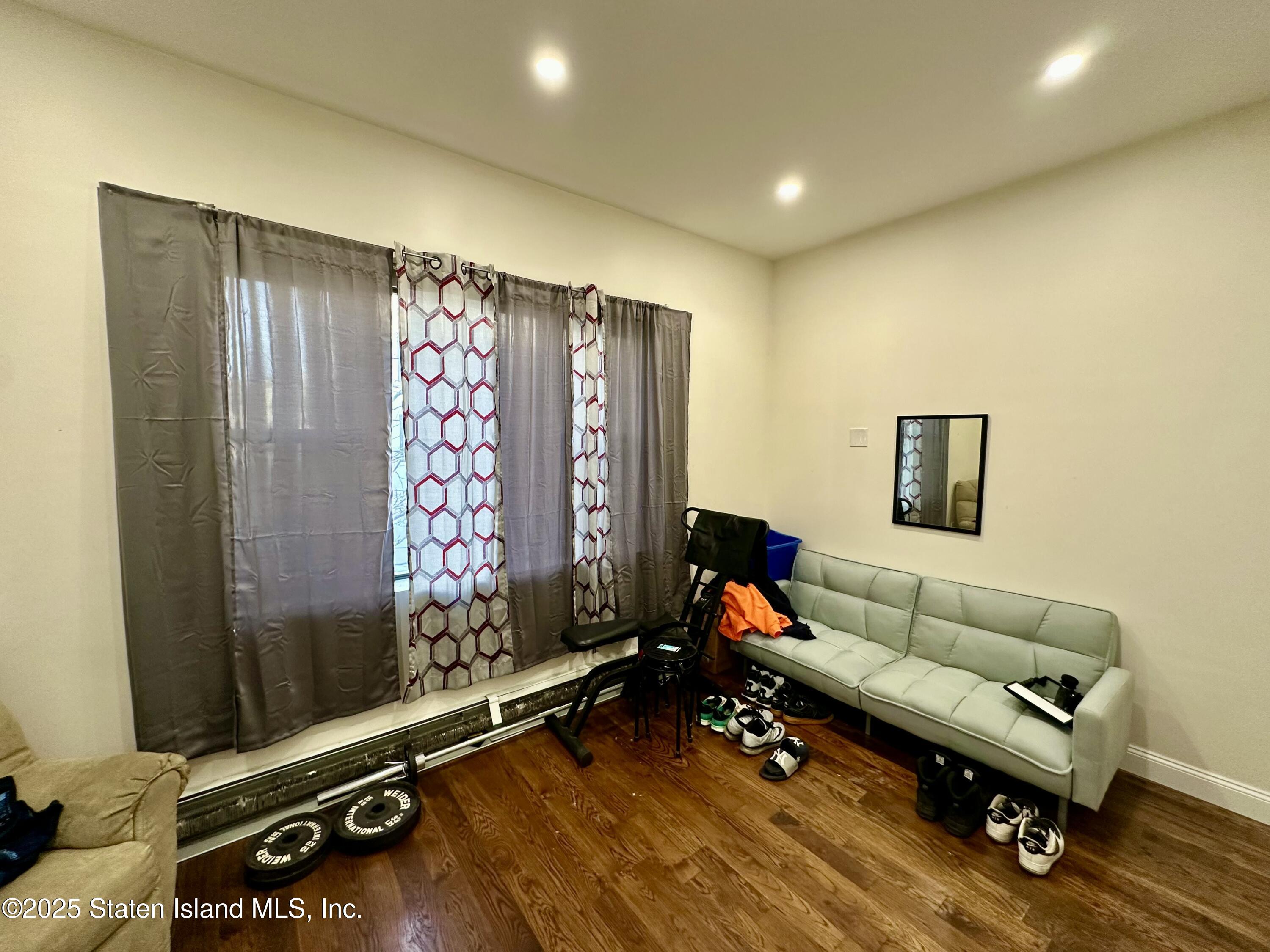60 Beach Street, Staten Island, NY, 10304 image 9