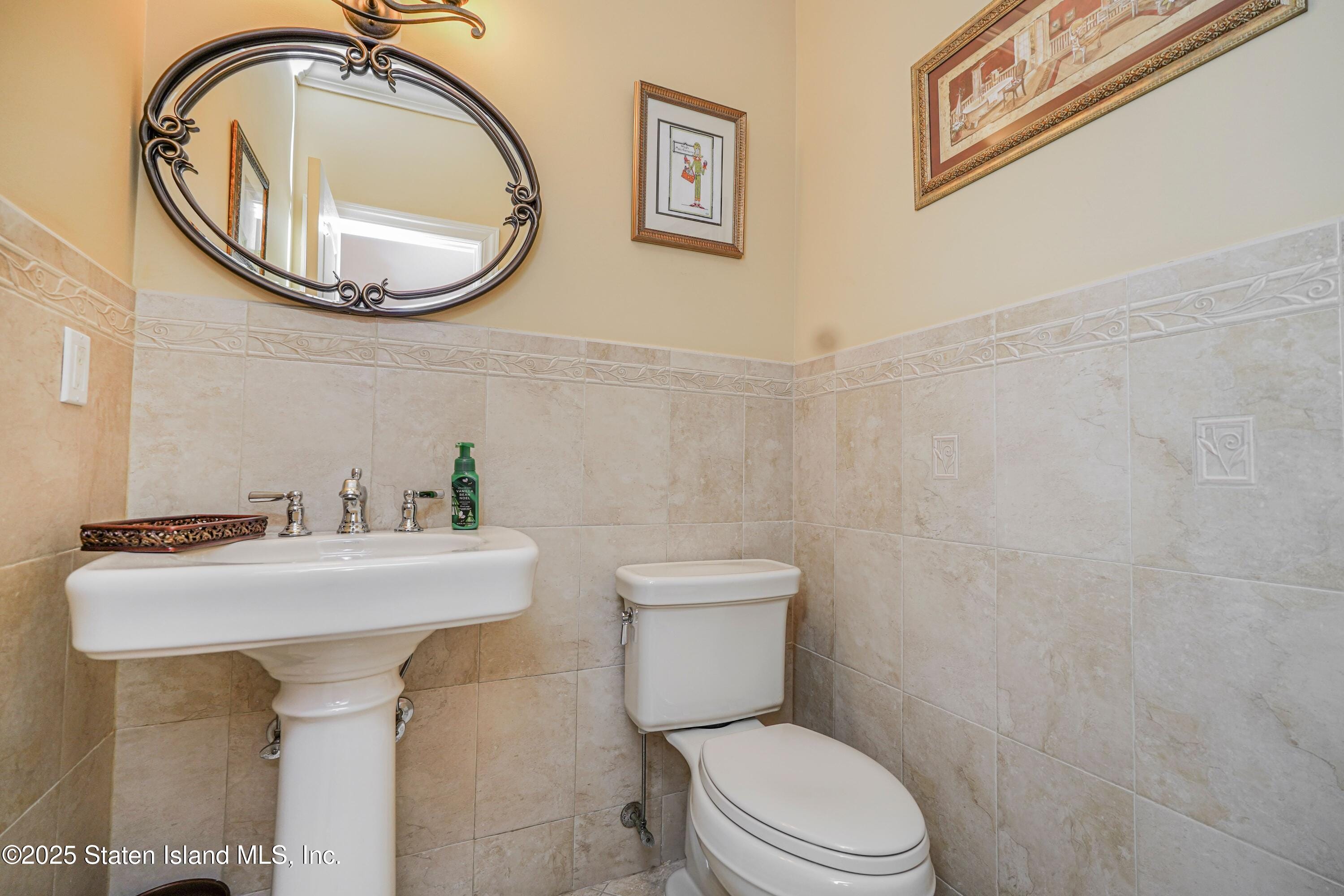 70 Topside Lane, Staten Island, NY, 10309 image 12