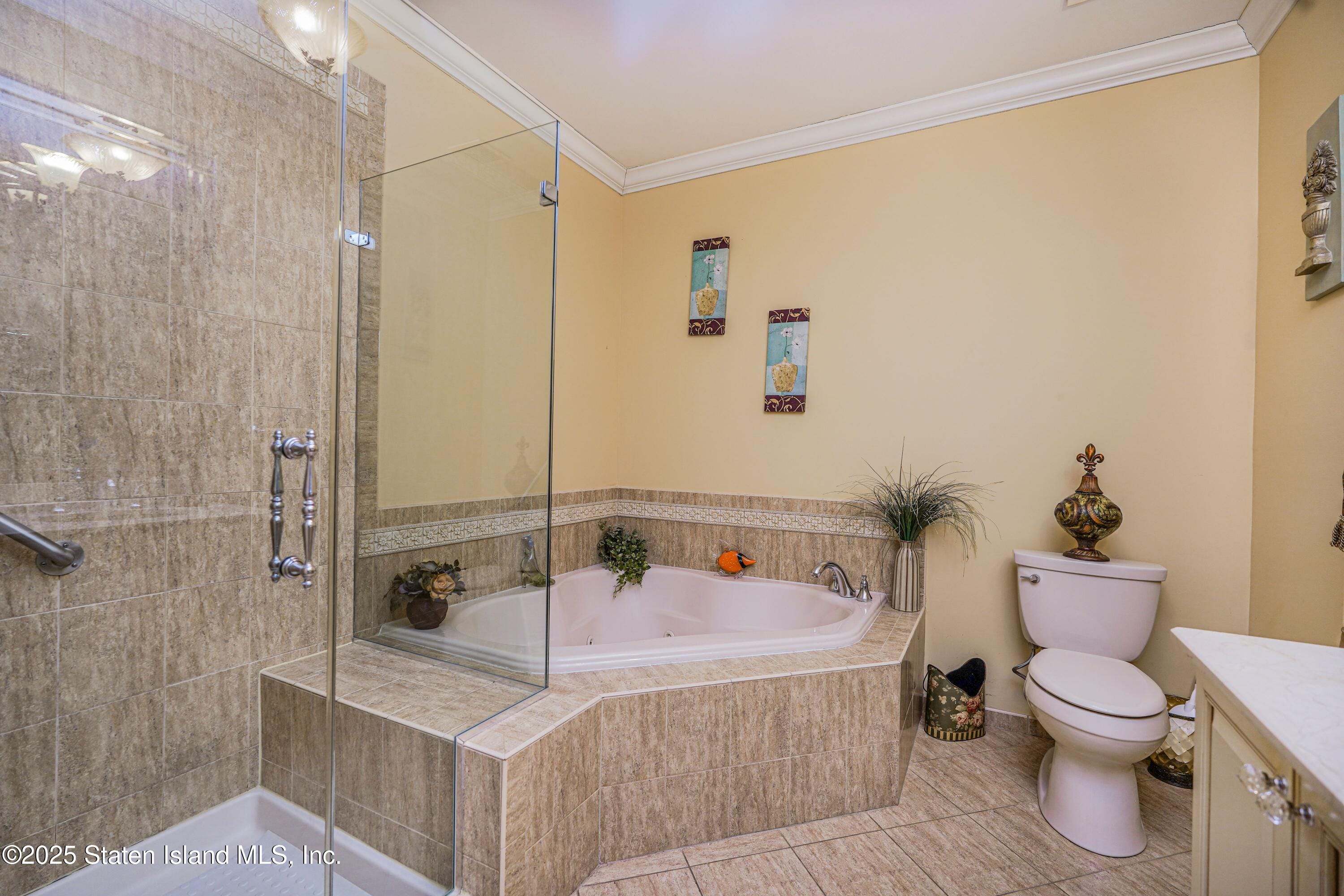 70 Topside Lane, Staten Island, NY, 10309 image 16