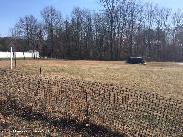 1628 Woodfield Avenue Image 2