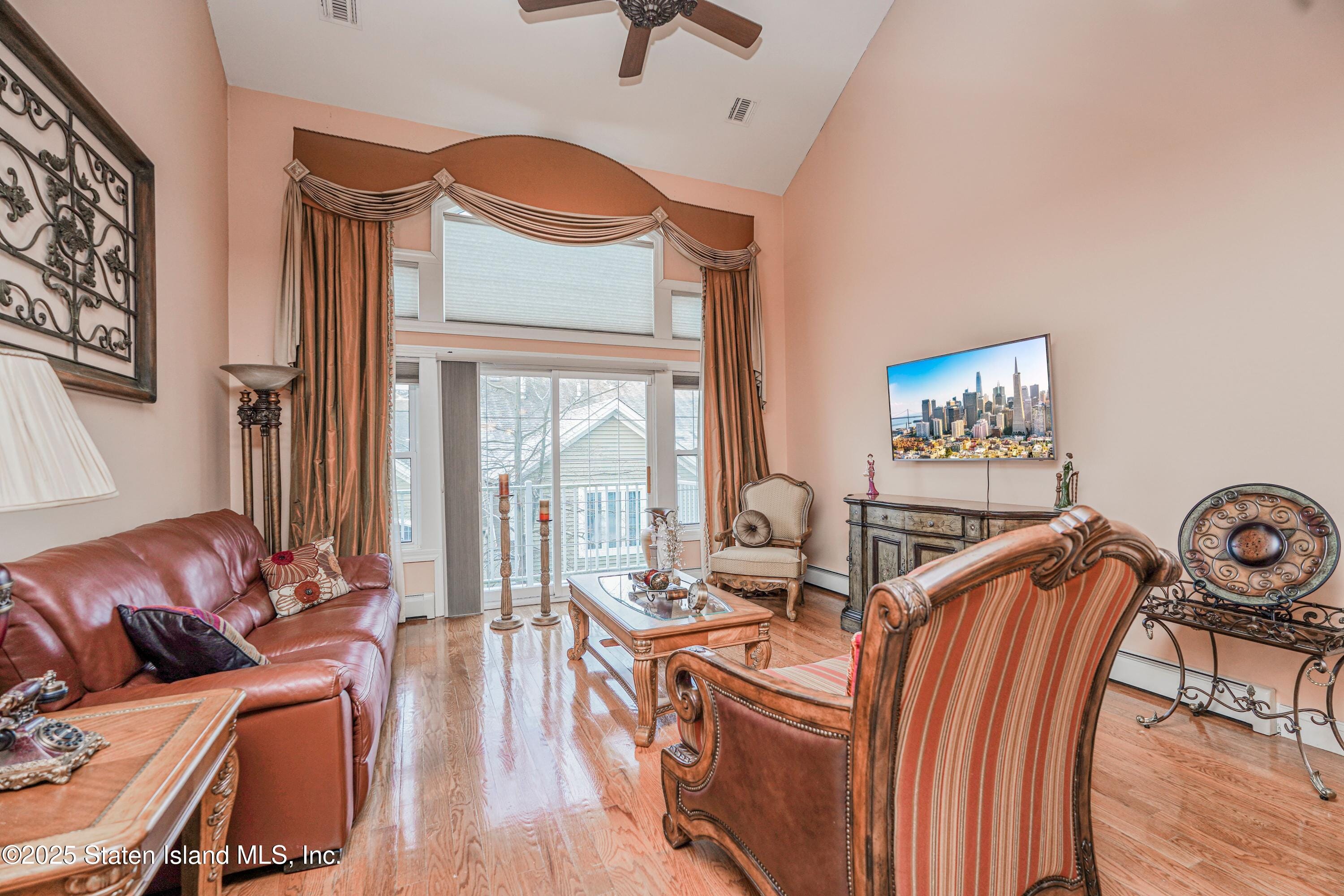 70 Topside Lane, Staten Island, NY, 10309 image 8