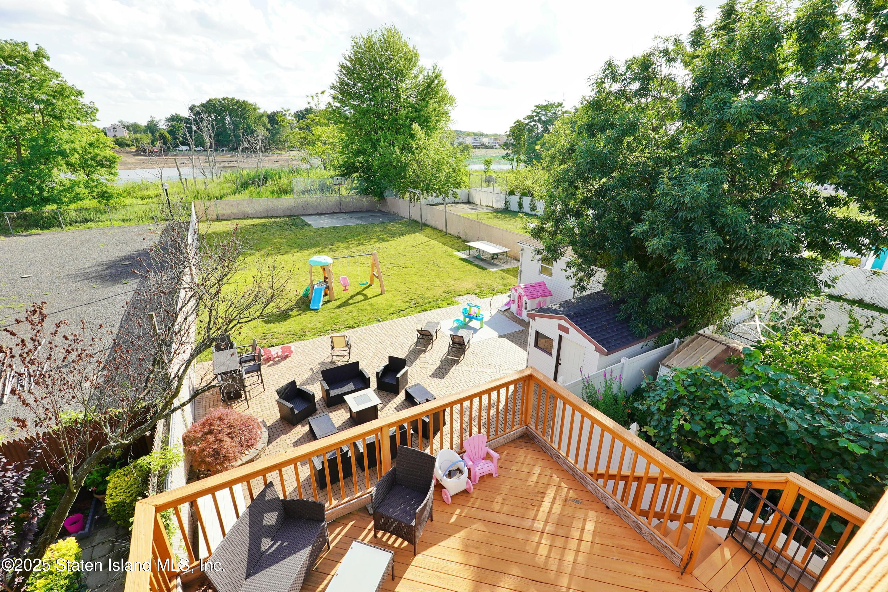 244 Slater Boulevard, Staten Island, NY, 10305