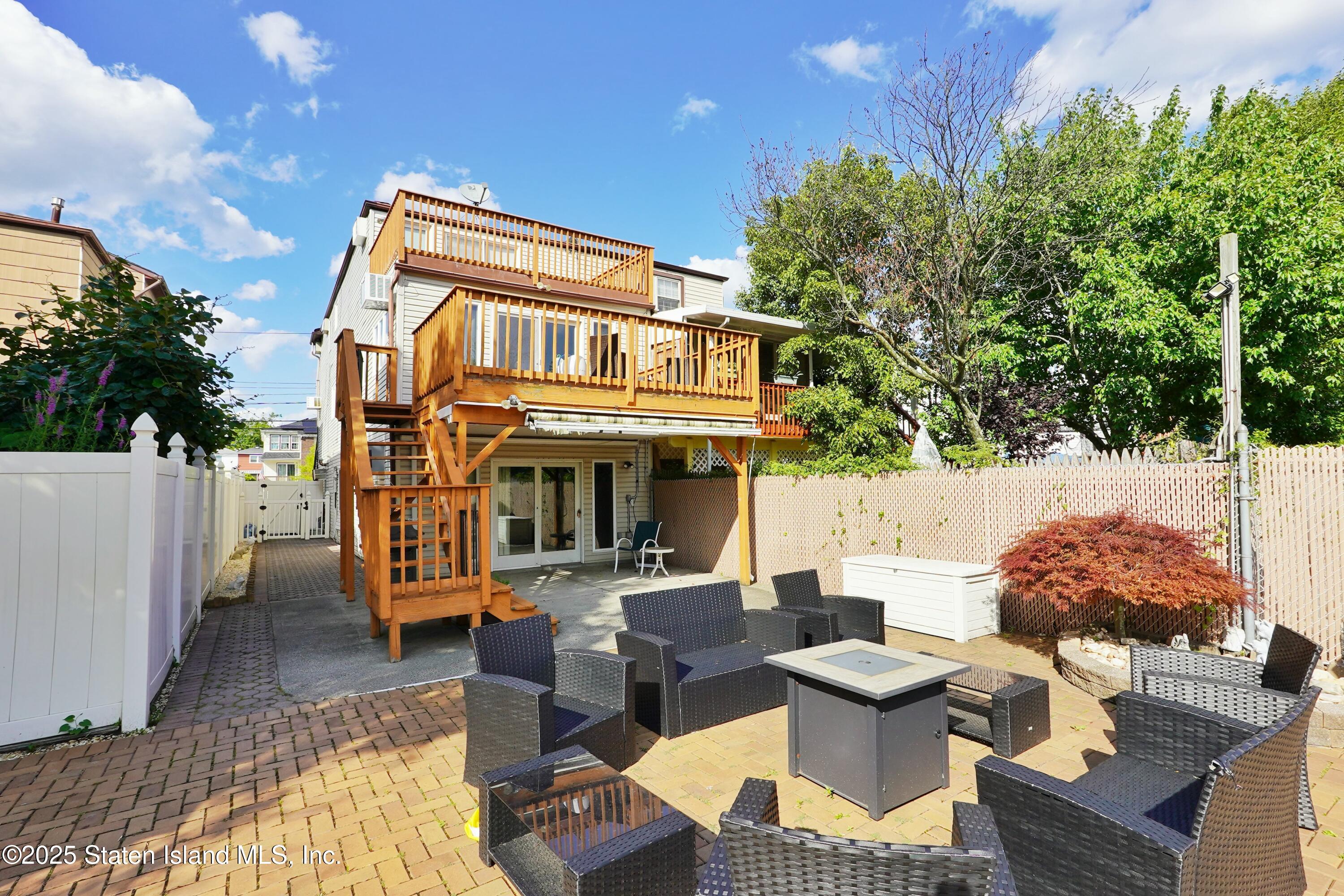 244 Slater Boulevard, Staten Island, NY, 10305