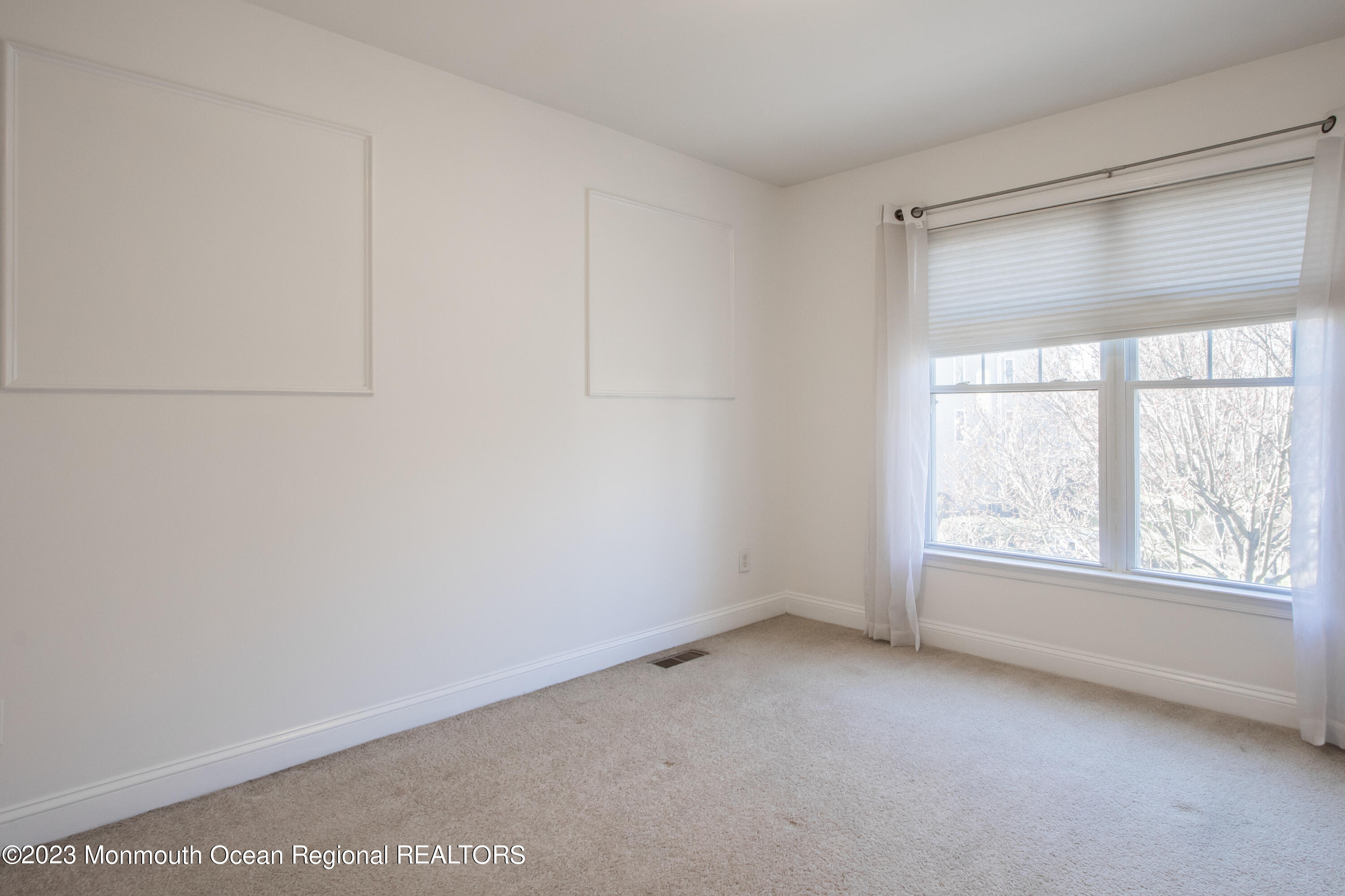 98 S Shore Drive, South Amboy, NJ, 08879 image 20