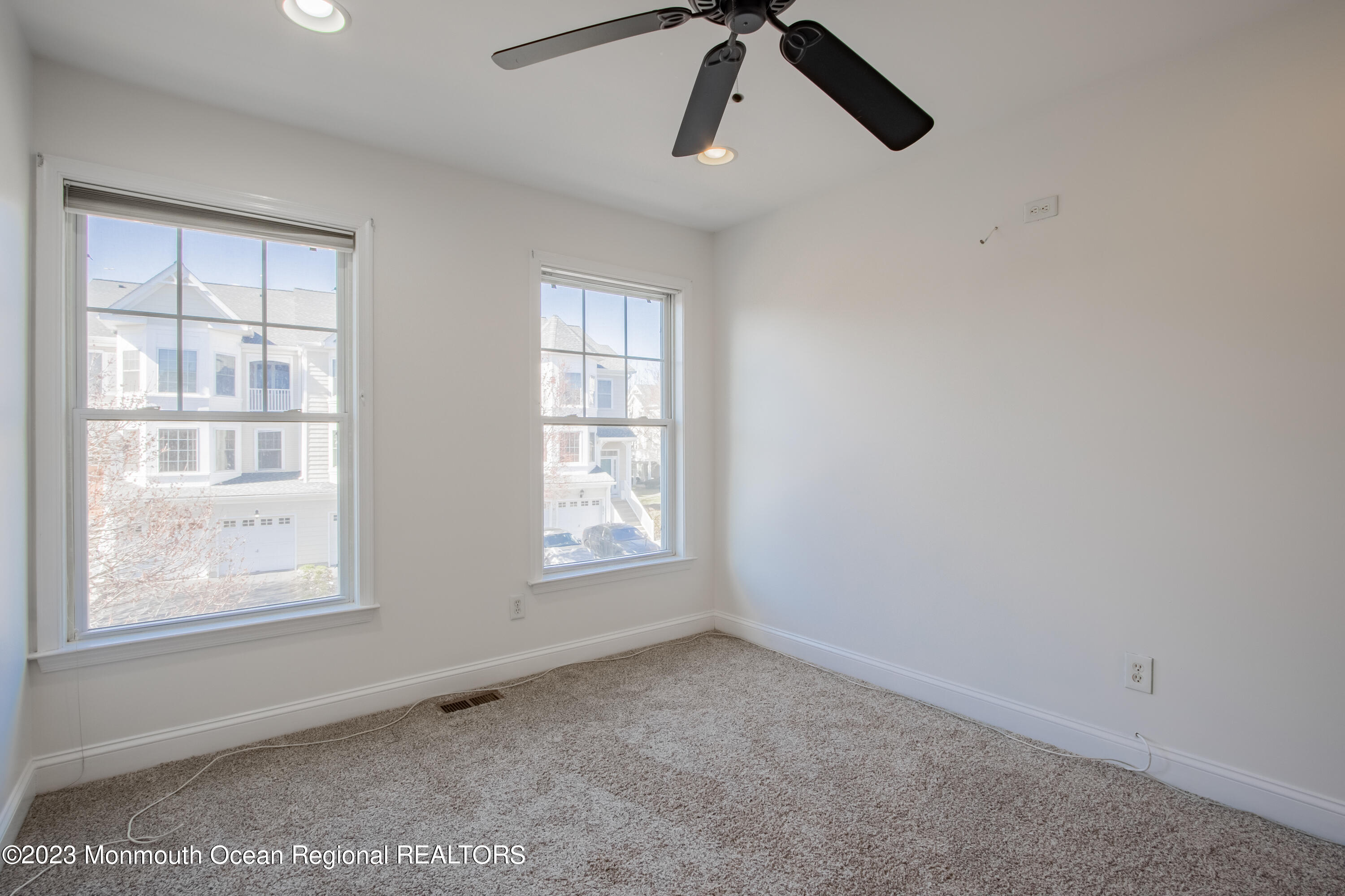 98 S Shore Drive, South Amboy, NJ, 08879 image 21