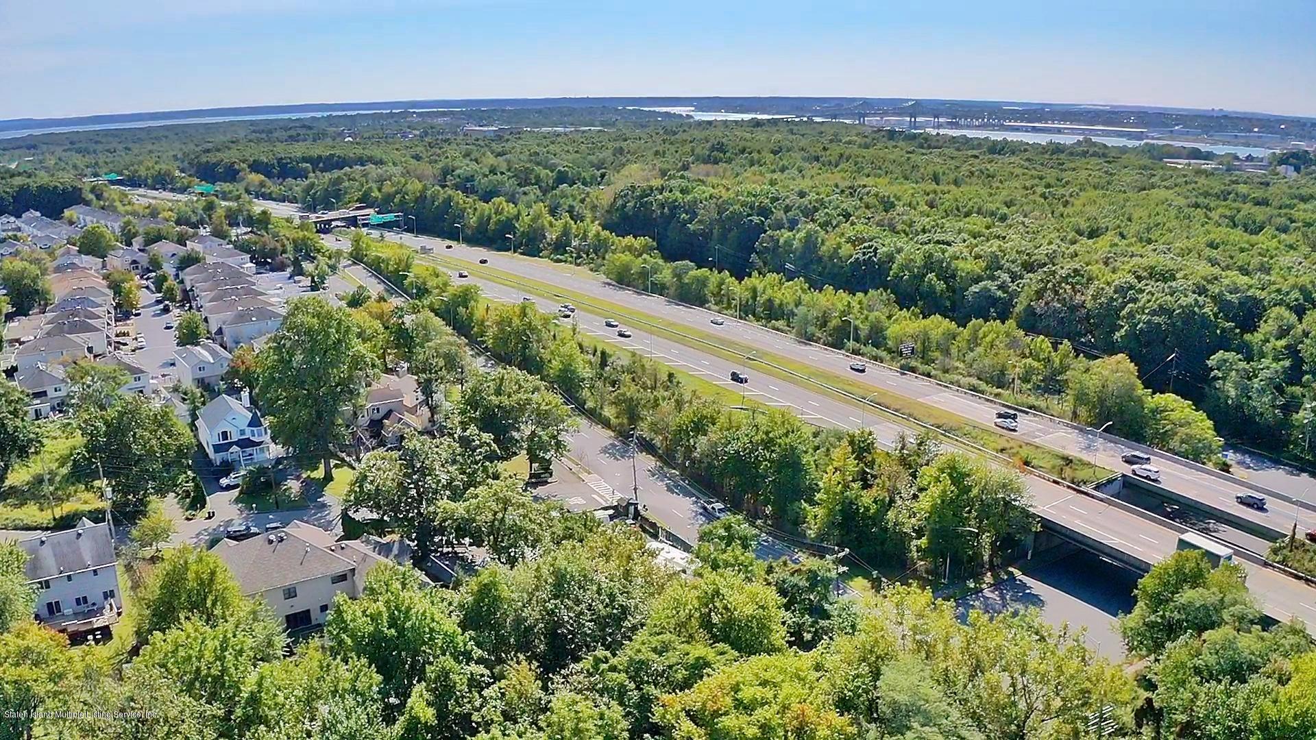 155 Clay Pit Road, Staten Island, NY, 10309 image 21