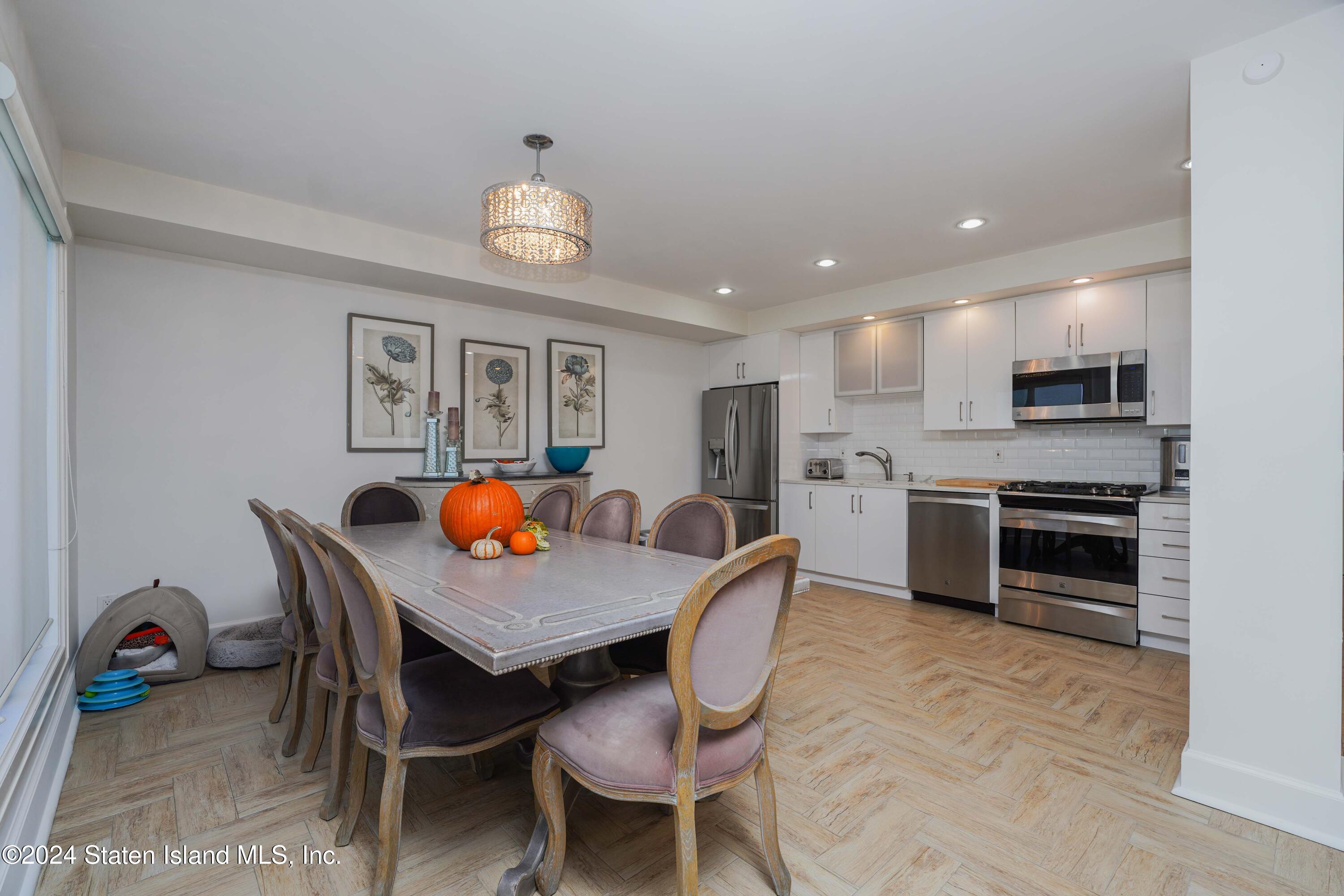 46 Harbour Court, Staten Island, NY, 10308 image 14