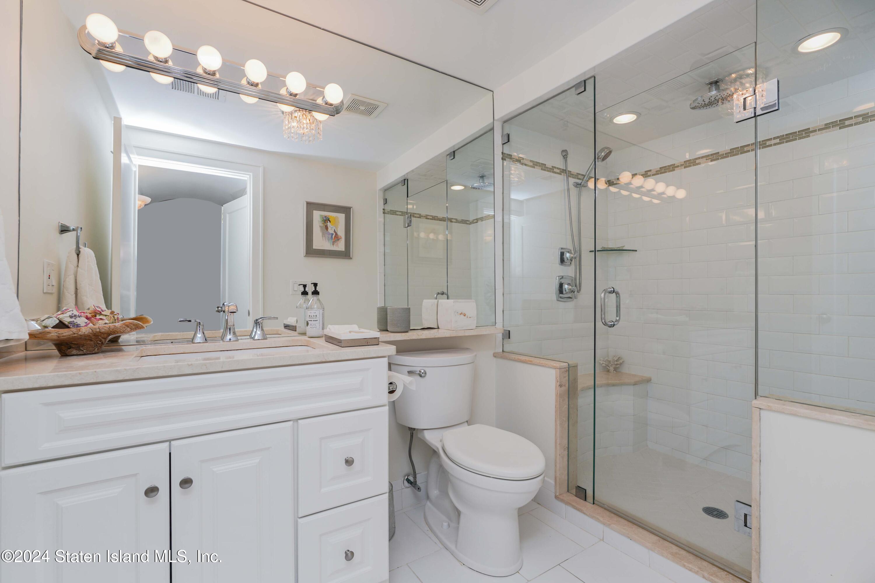 46 Harbour Court, Staten Island, NY, 10308 image 17
