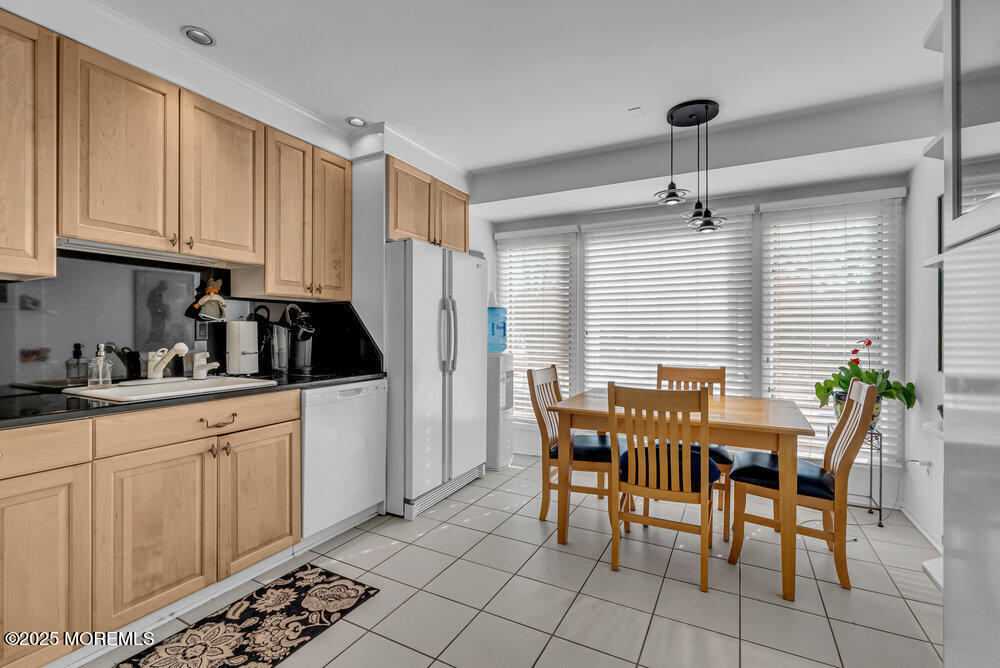 68 Ambassador Drive, Red Bank, NJ, 07701 image 15