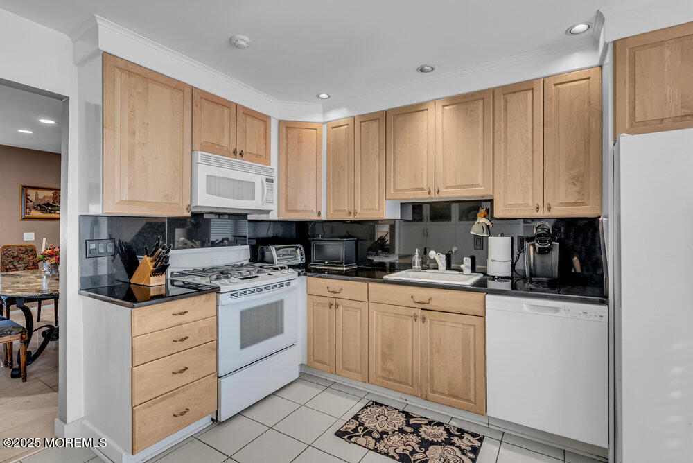 68 Ambassador Drive, Red Bank, NJ, 07701 image 14