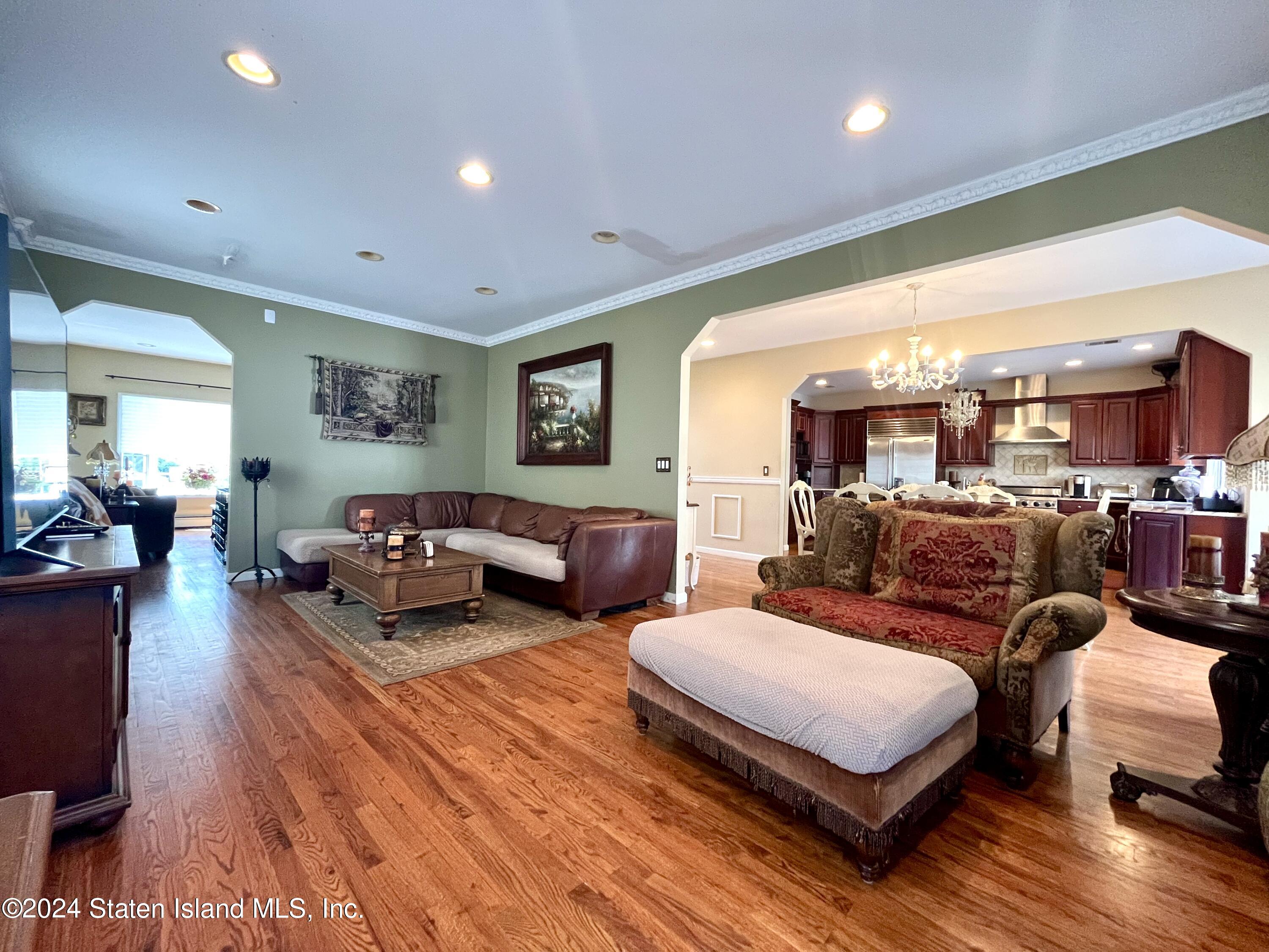 455 Darlington Avenue, Staten Island, NY, 10309 image 6