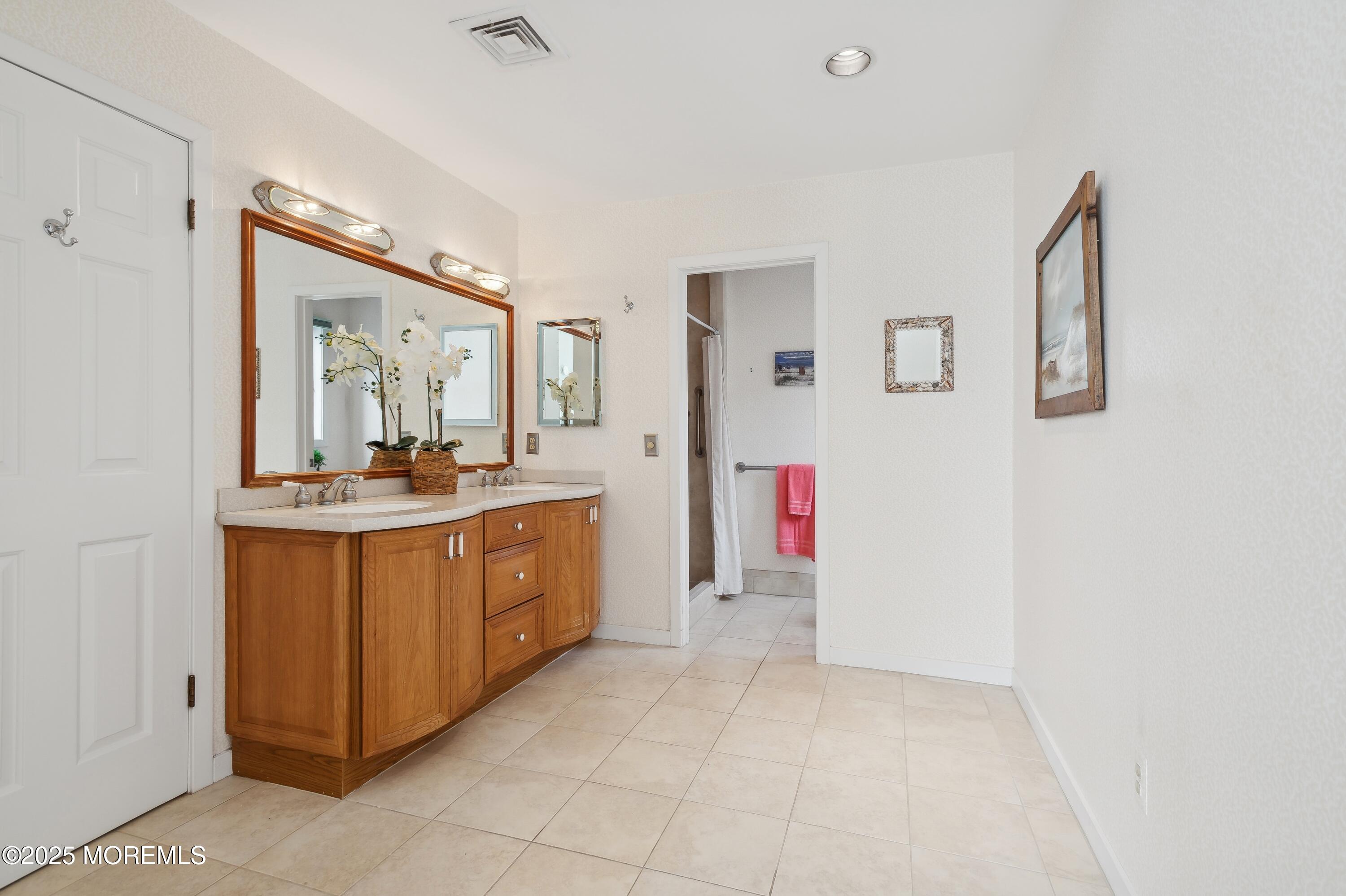829 South Drive, Brick, NJ, 08724 image 37