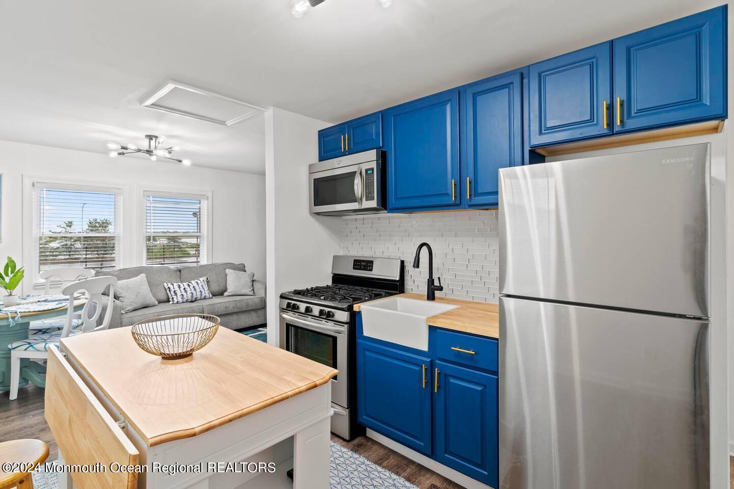 1007 Barnegat Avenue (Weekly Image 3
