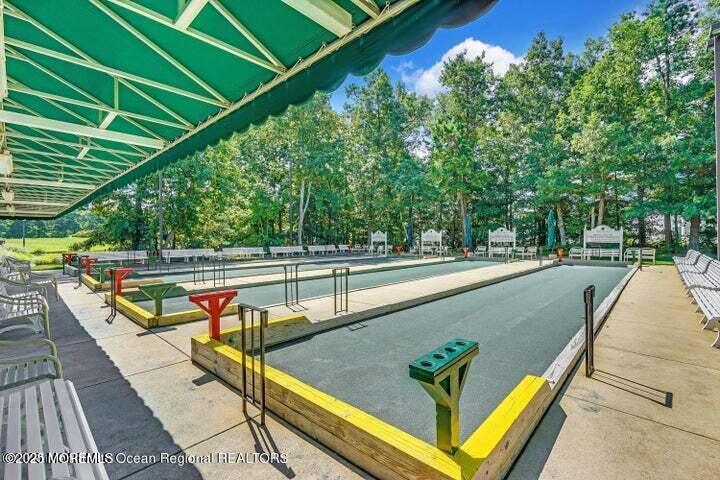 15 Shadow Creek Court, Jackson, NJ, 08527 image 75