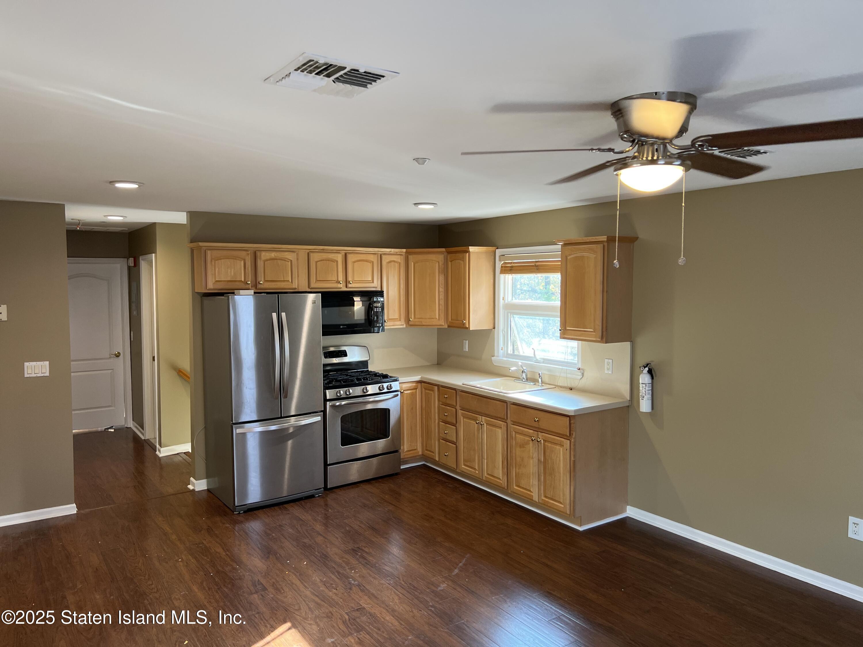 11 Lulu Court, Staten Island, NY, 10307 image 39