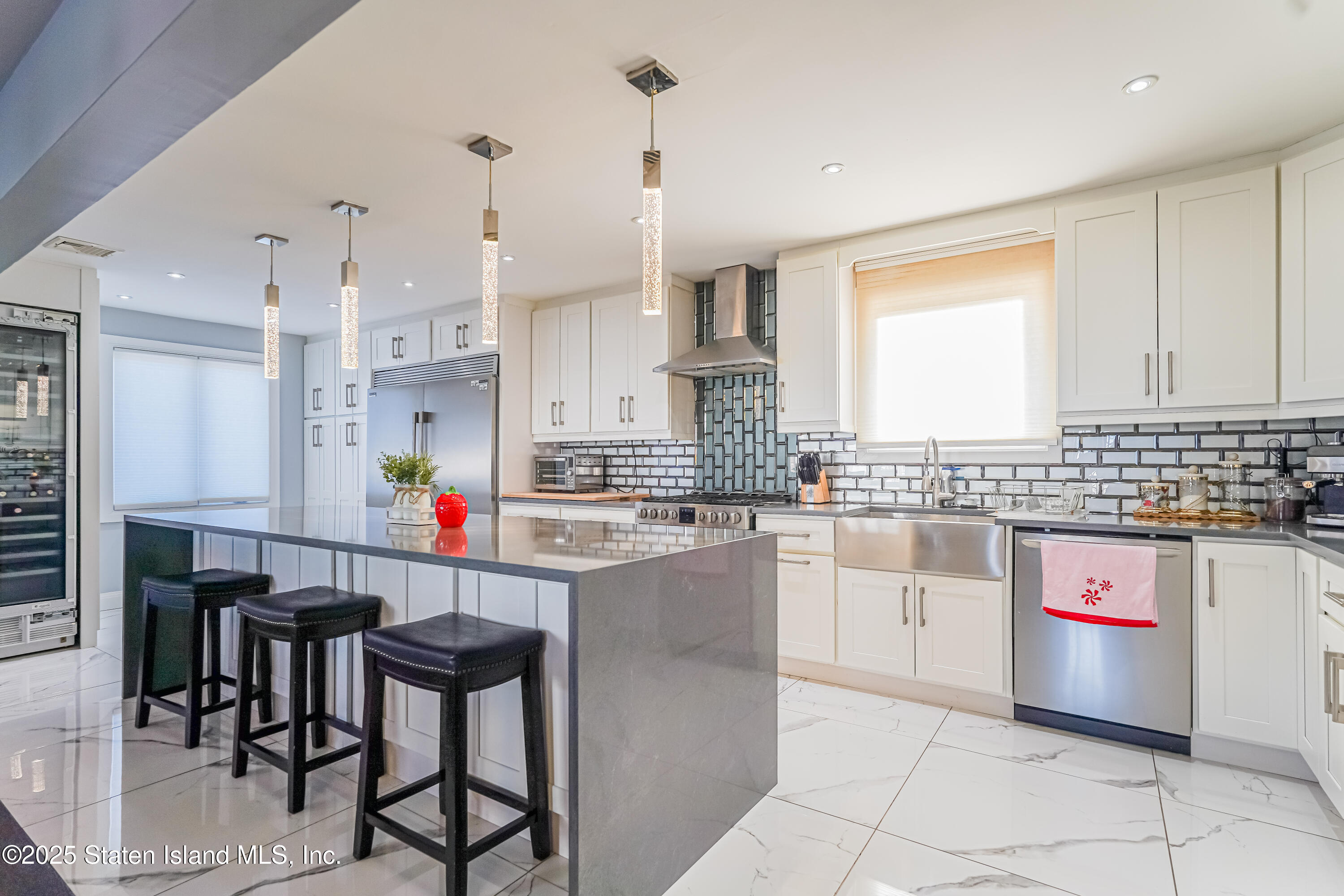 707 Hylan Boulevard, Staten Island, NY, 10305 image 13