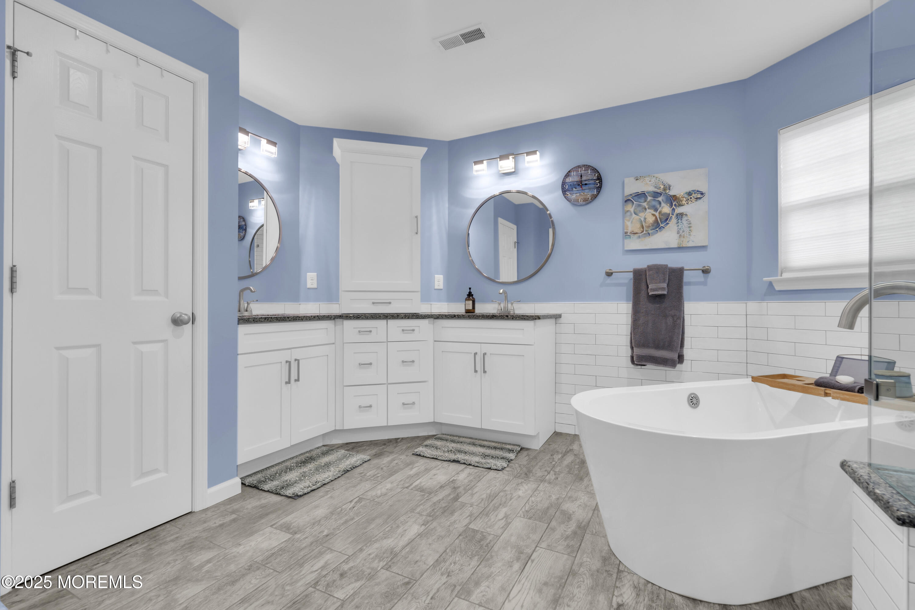31 Stonehenge Court, Jackson, NJ, 08527 image 49