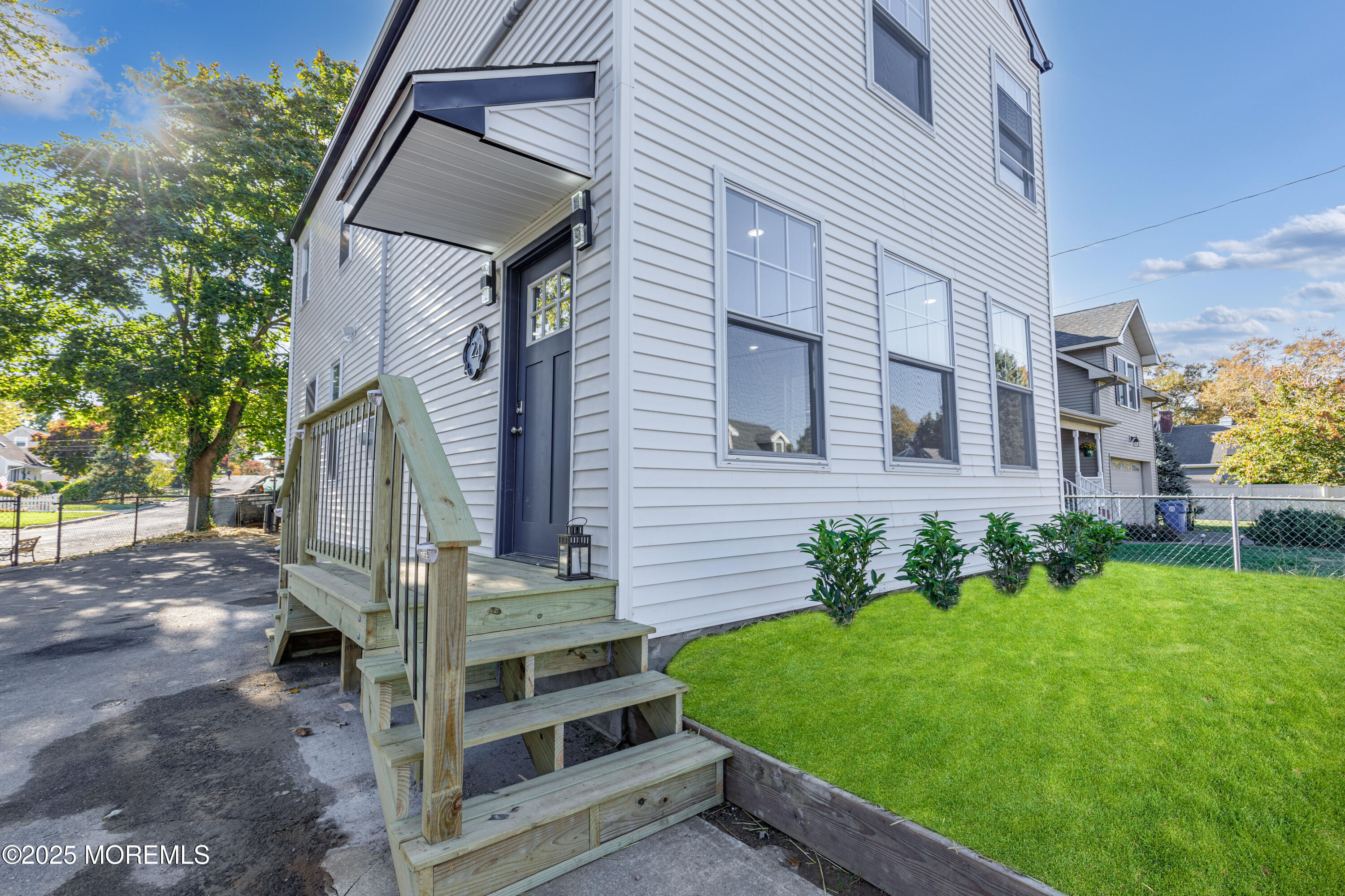 24 Albert Street, Red Bank, NJ, 07701 image 12