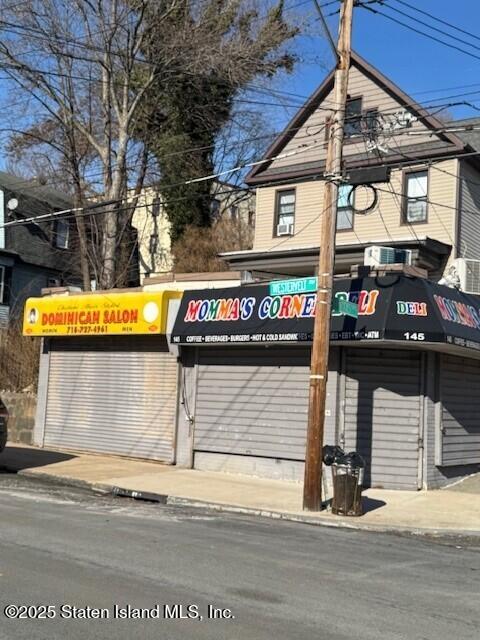 145 Westervelt Avenue Image 1