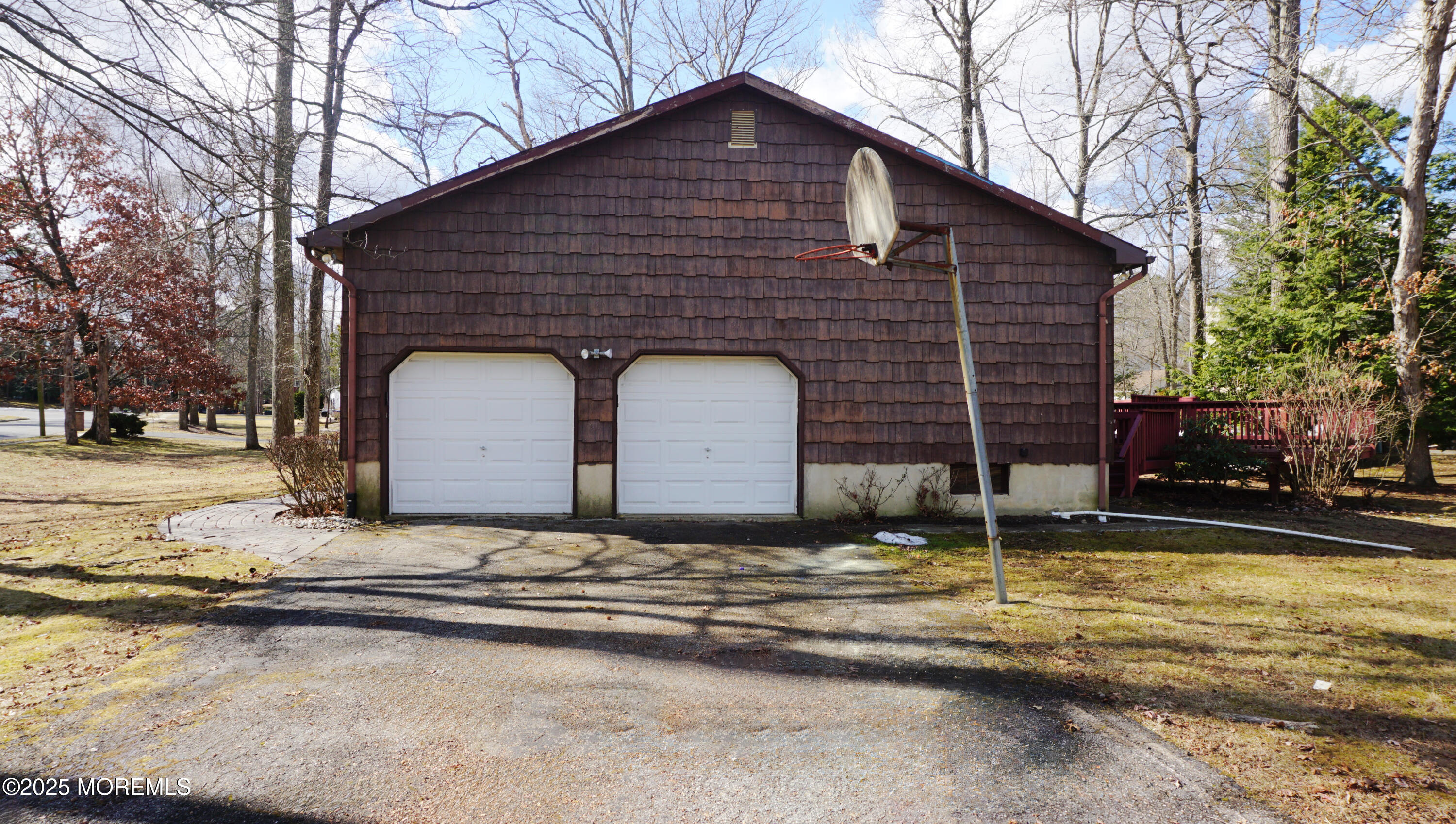 1 Richard Court, Manalapan, NJ, 07726 image 32