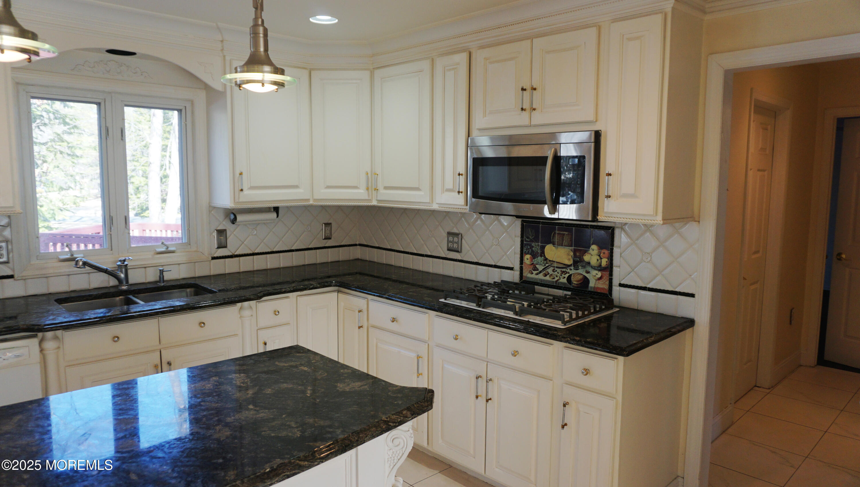 1 Richard Court, Manalapan, NJ, 07726 image 6