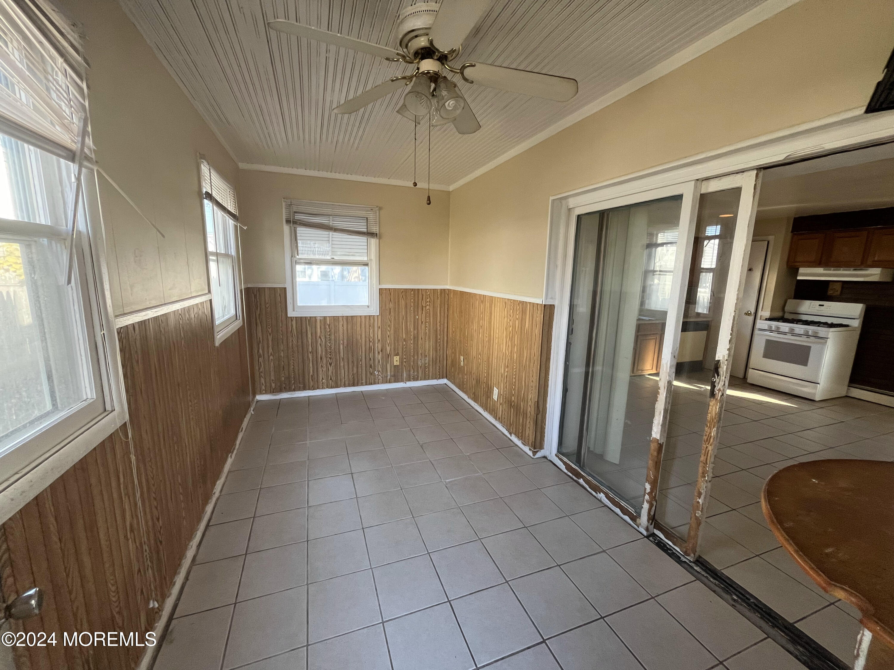 16 Woodside Lane, Keansburg, NJ, 07734 image 9