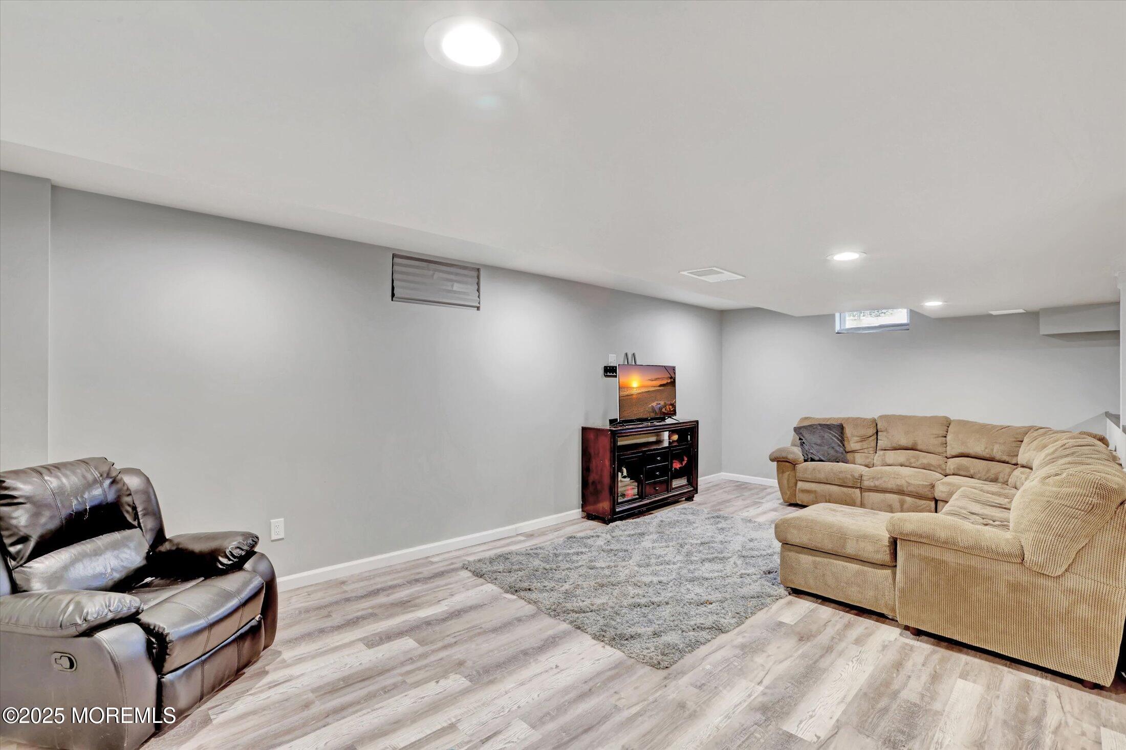 5 Carlson Court, Jackson, NJ, 08527 image 29