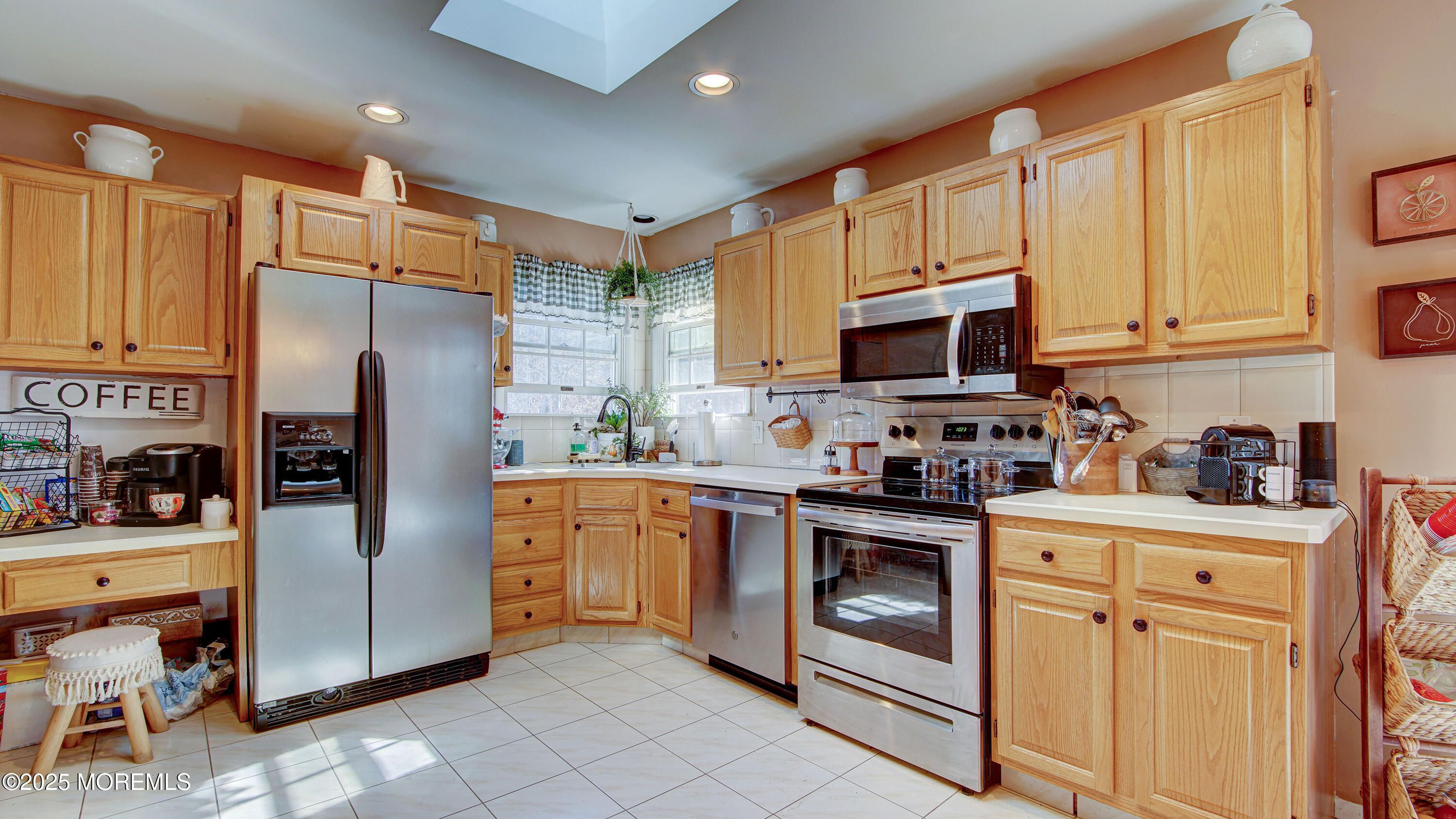 8 Feathertree Court, Howell, NJ, 07731 image 24