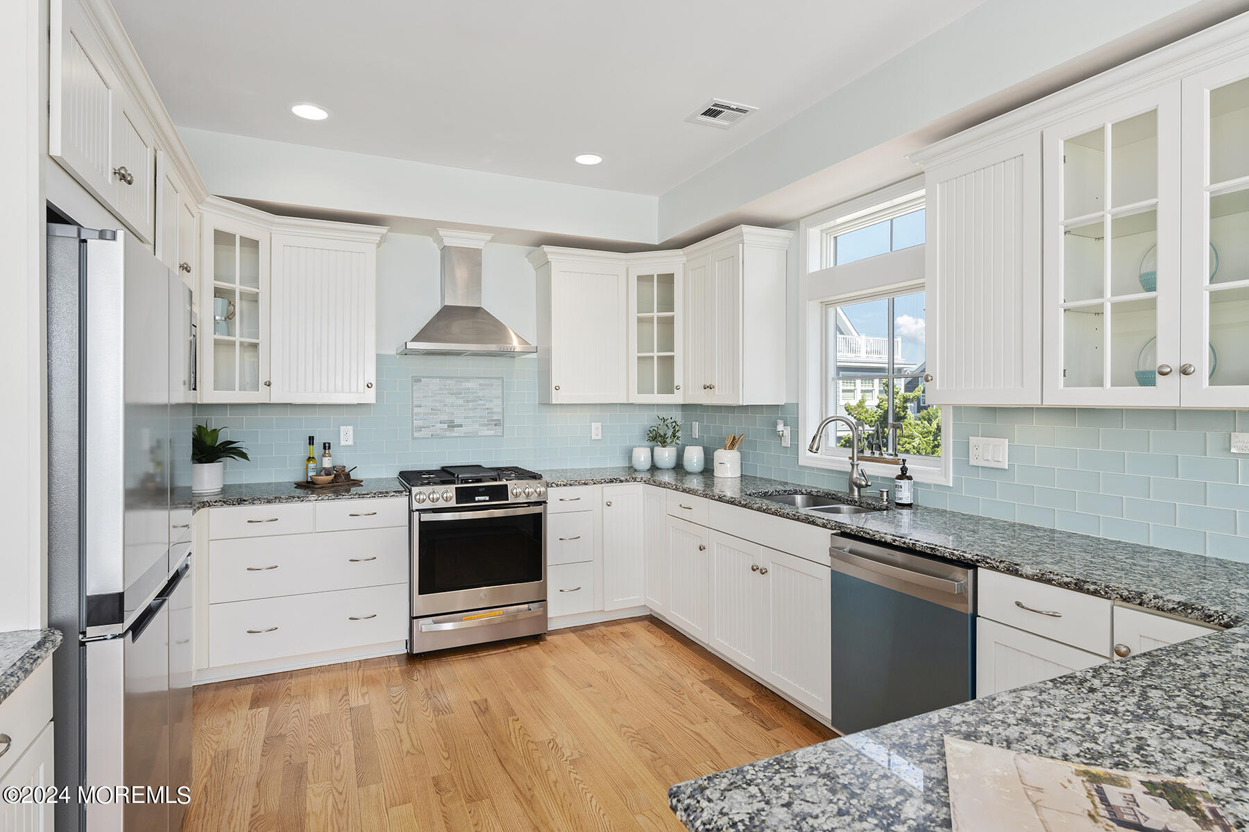 525 East Avenue, Bay Head, NJ, 08742 image 9
