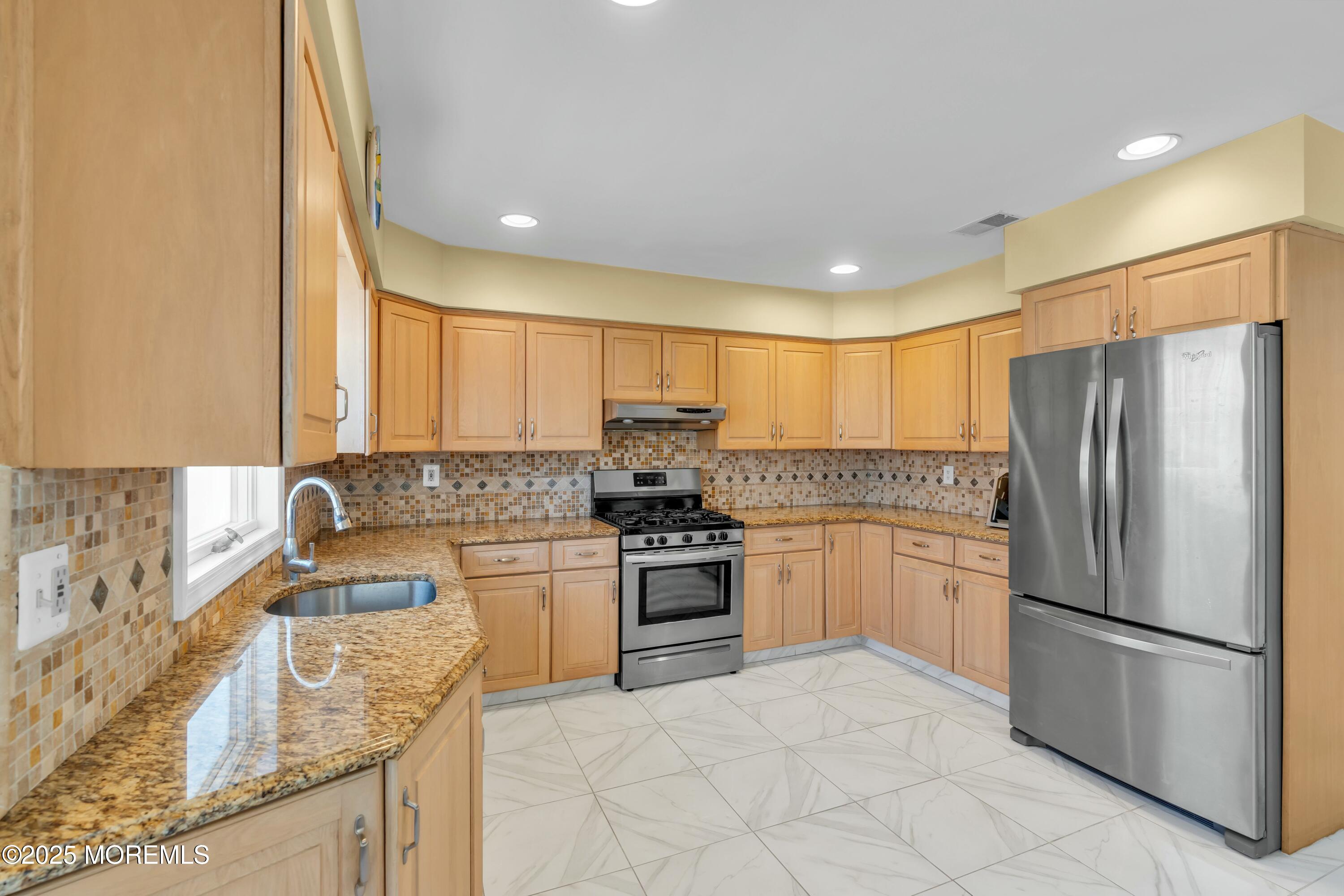 4 Jason Court, Jackson, NJ, 08527 image 9