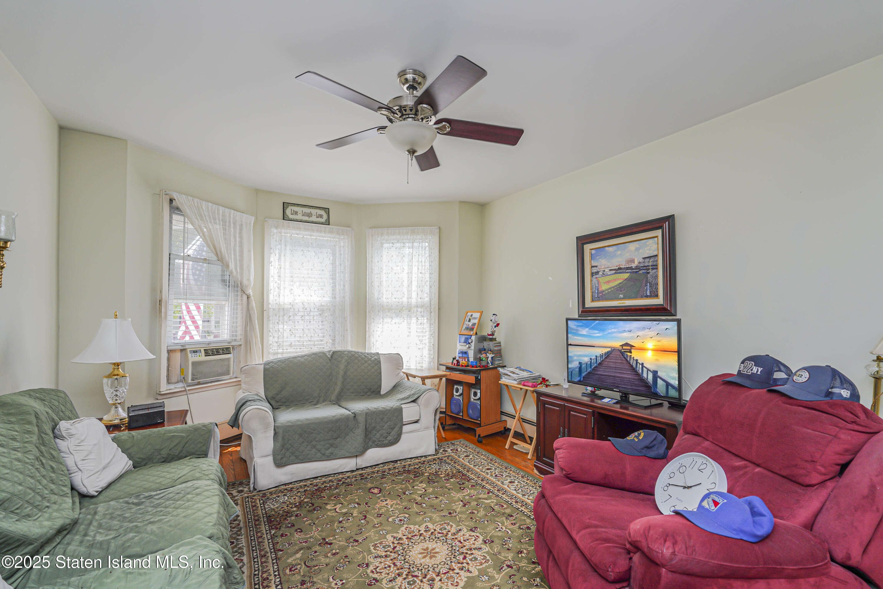 31 Seeley Street, Brooklyn, NY, 11218 image 6