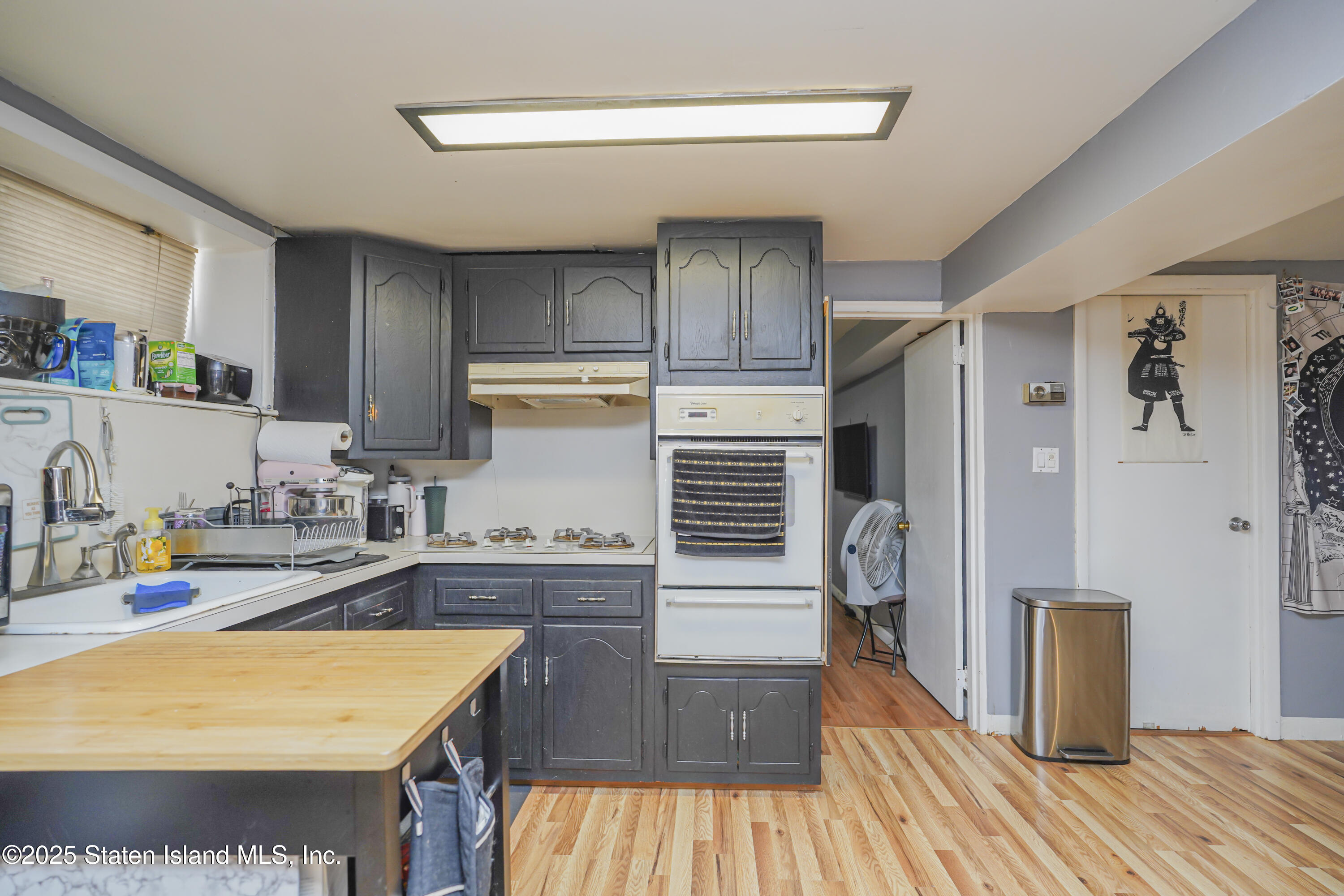 31 Seeley Street, Brooklyn, NY, 11218 image 25