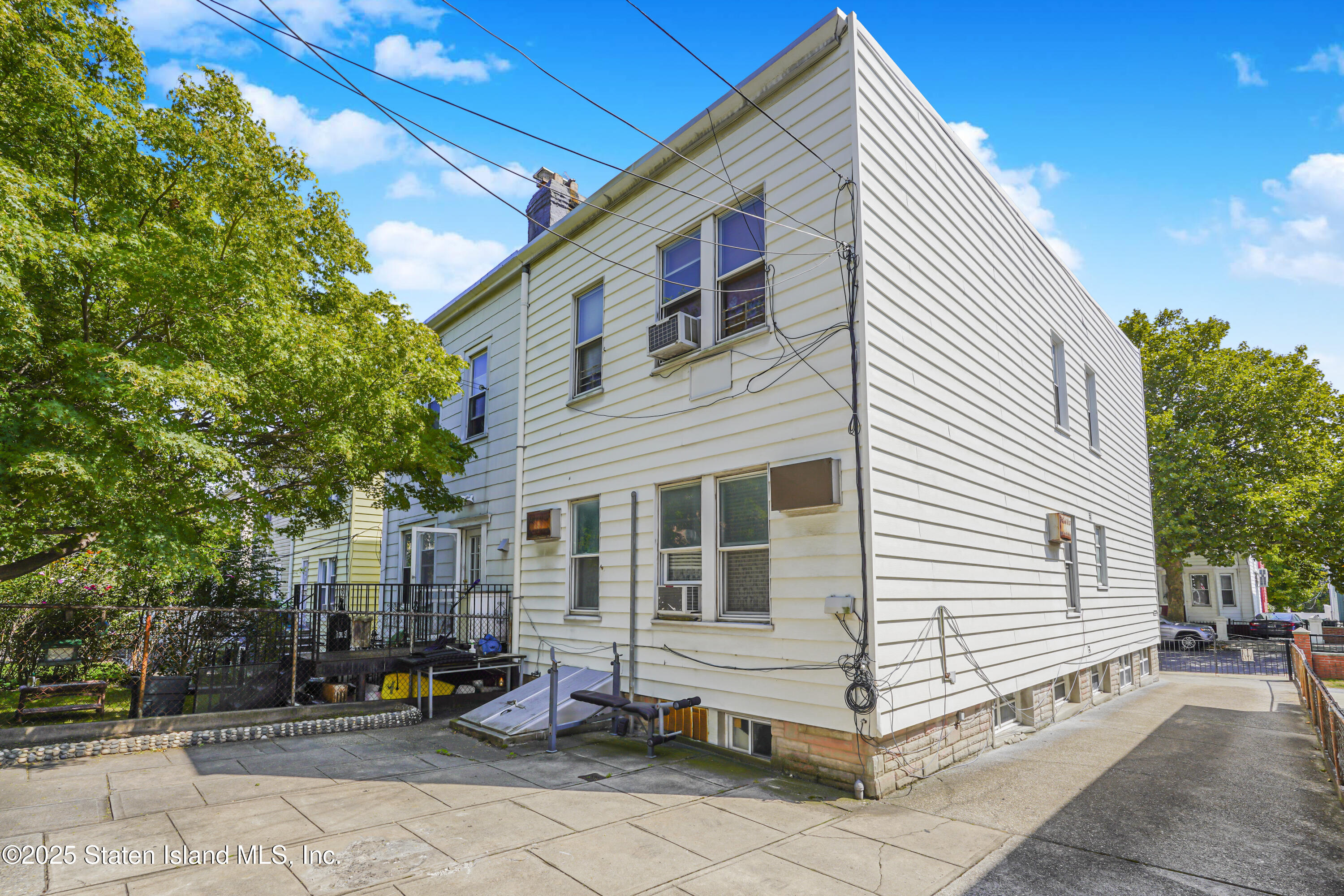 31 Seeley Street, Brooklyn, NY, 11218 image 29