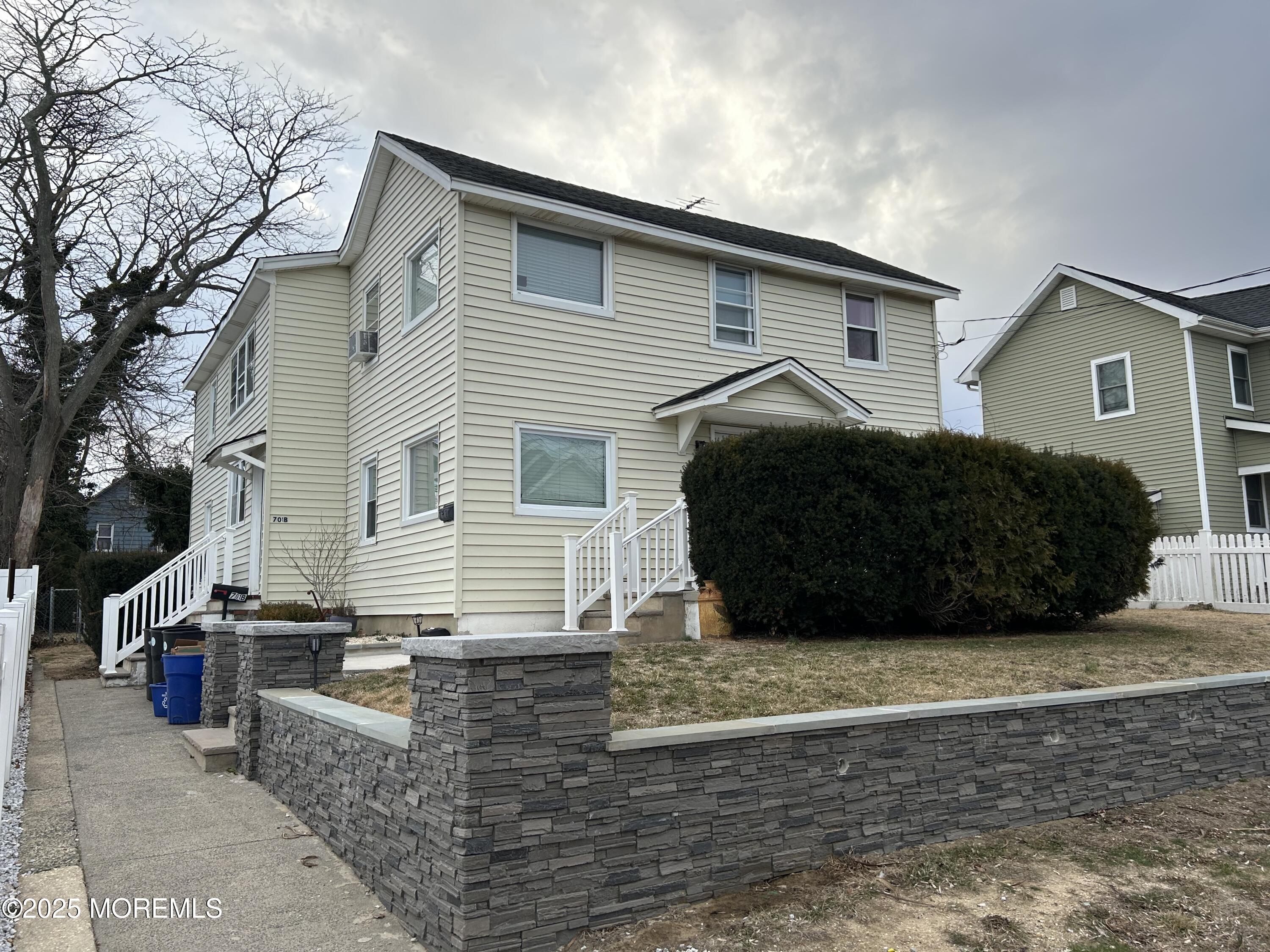 701 A 15th Avenue Image 1