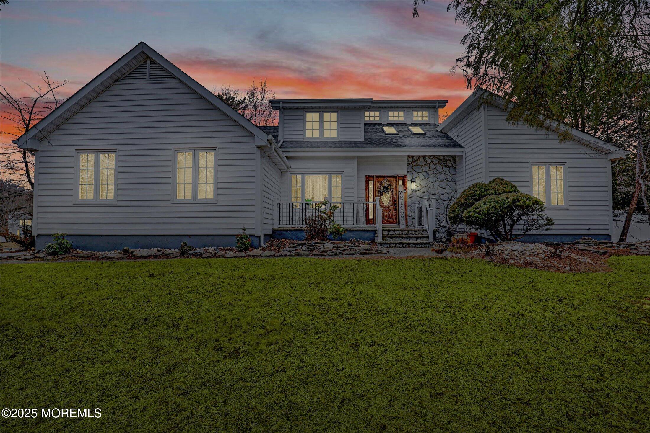 22 Cloverleaf Drive Image 2