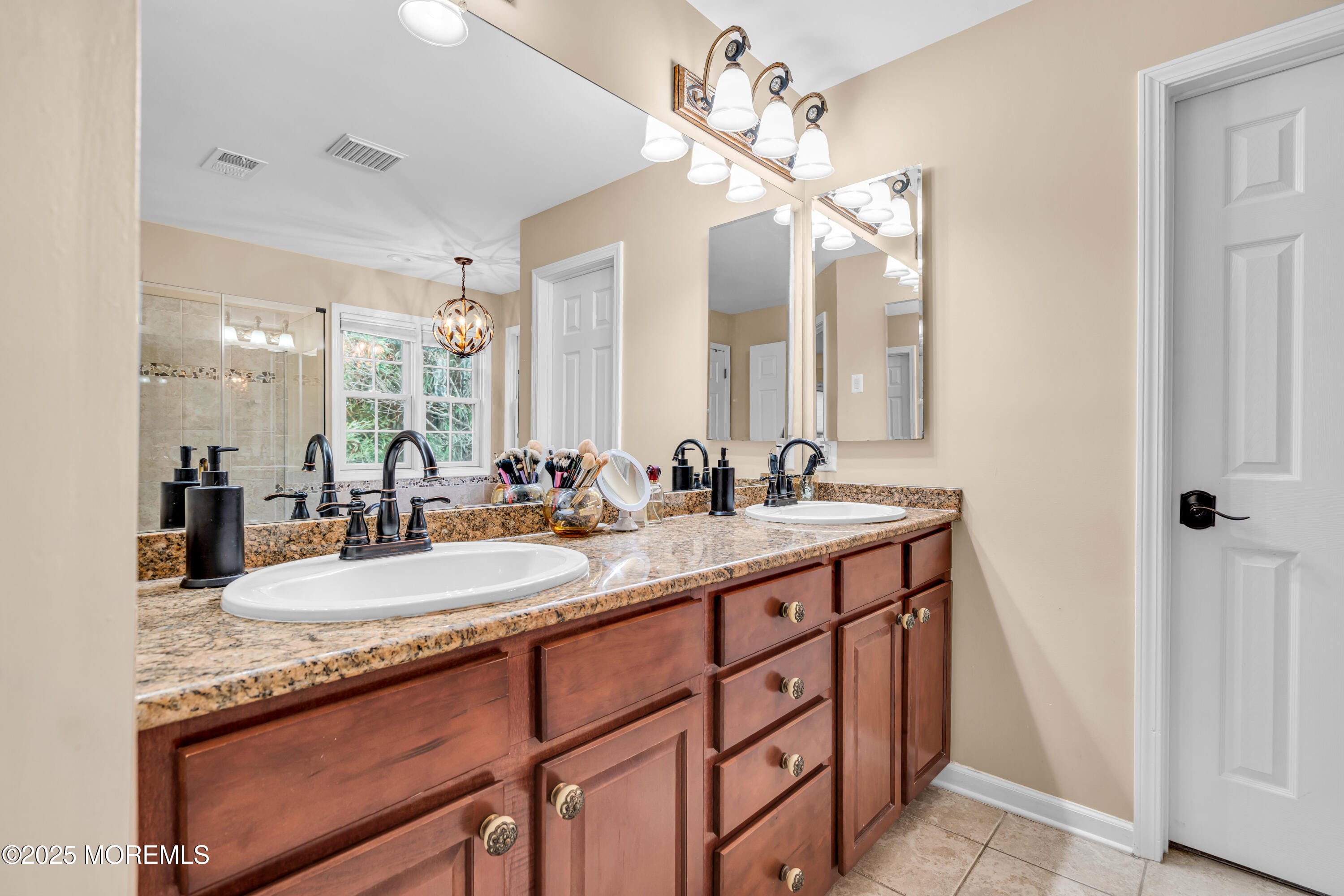 7 Trumbull Court, Jackson, NJ, 08527 image 60