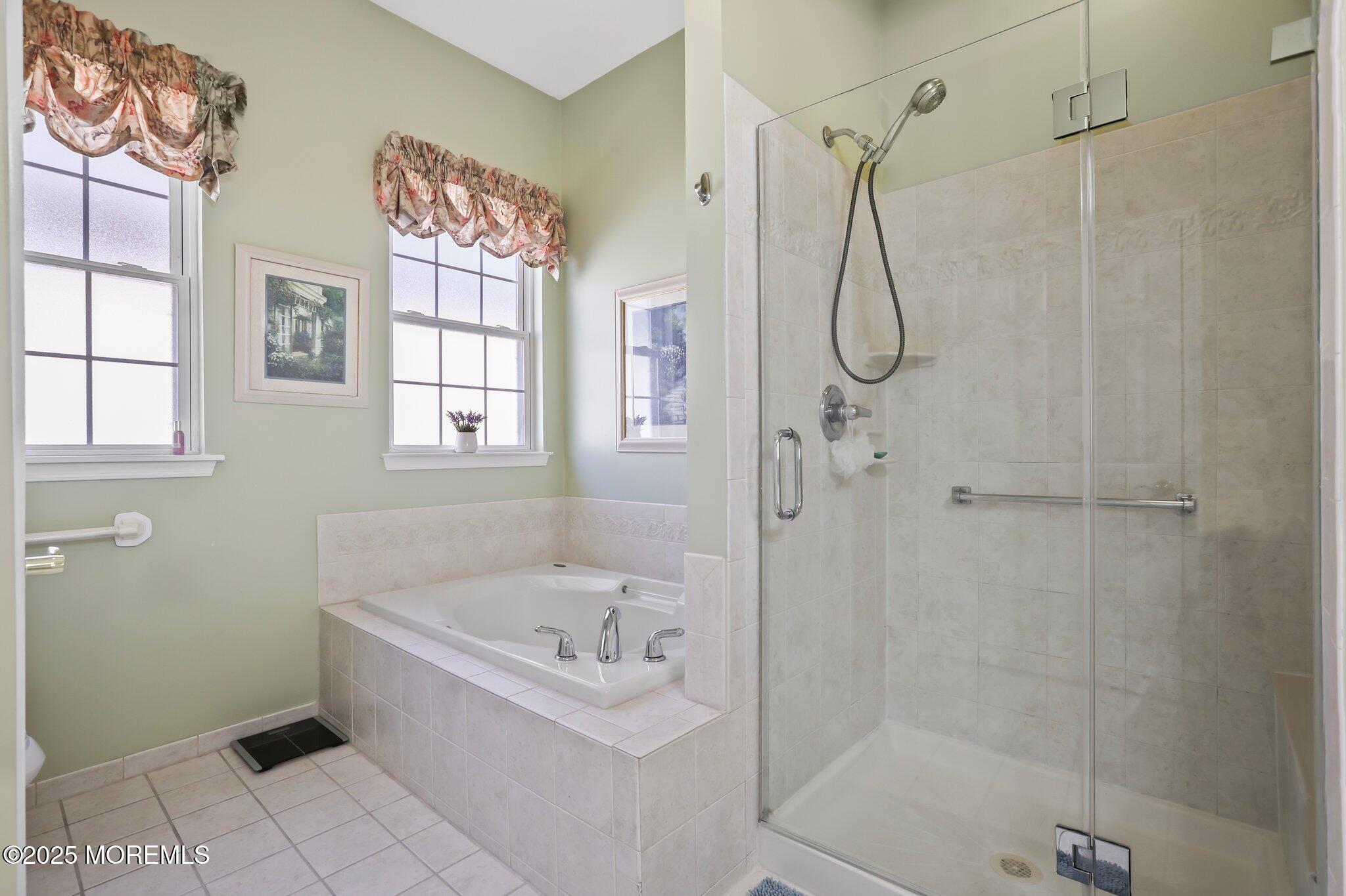 28 Inverness Lane, Jackson, NJ, 08527 image 17