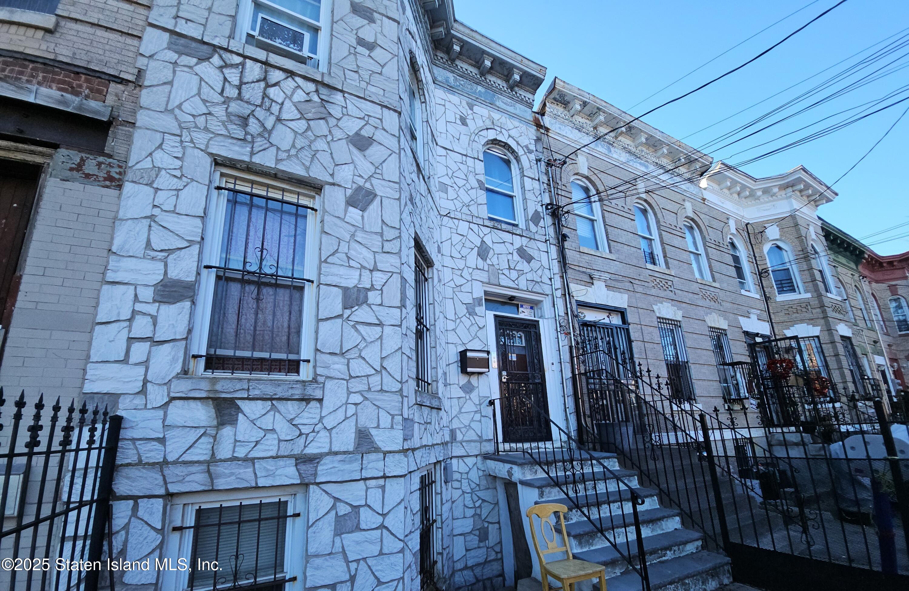 378 Montauk Avenue, Brooklyn, NY, 11208 image 8