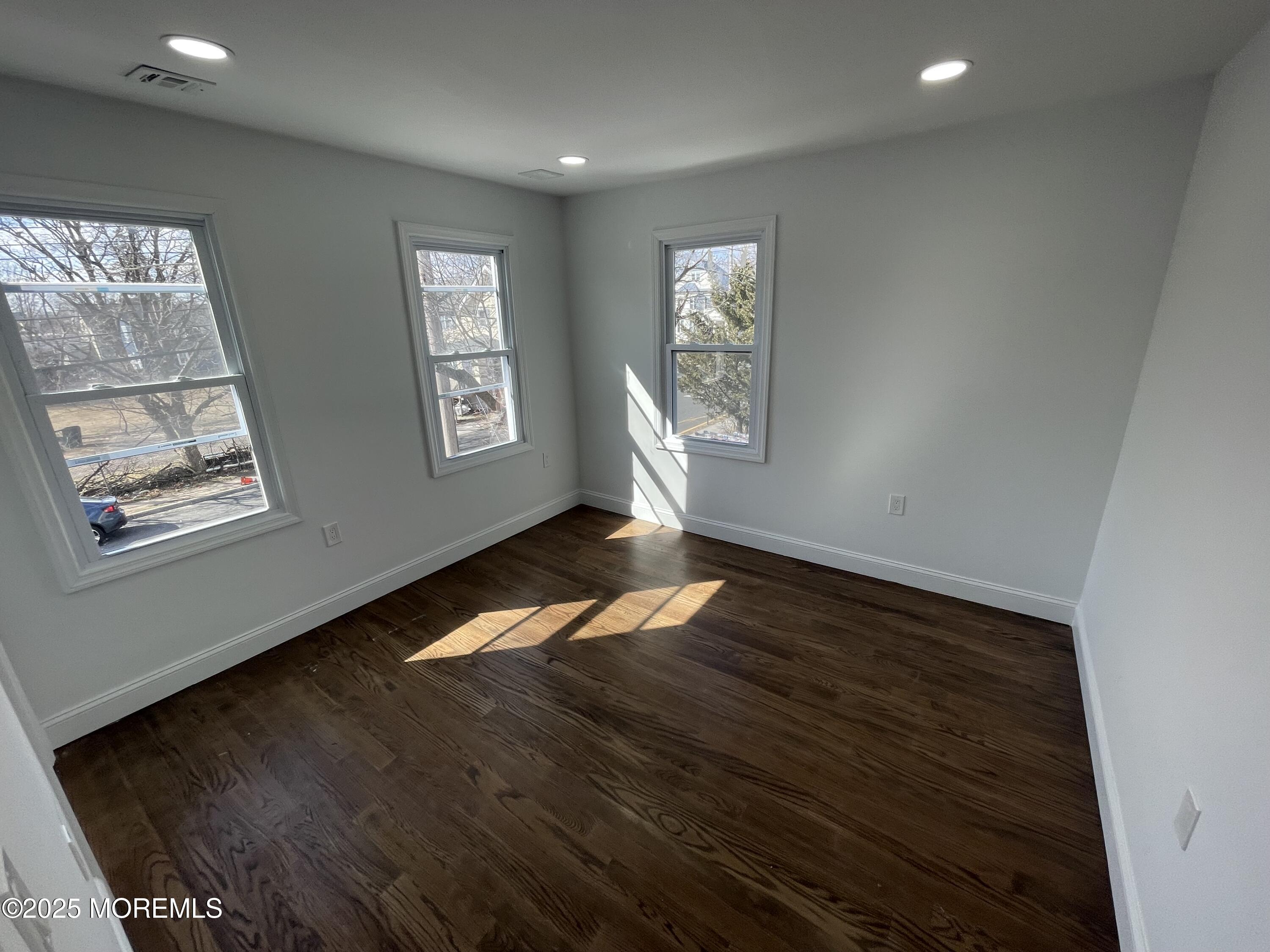 253 S Pearl Street, Red Bank, NJ, 07701 image 11