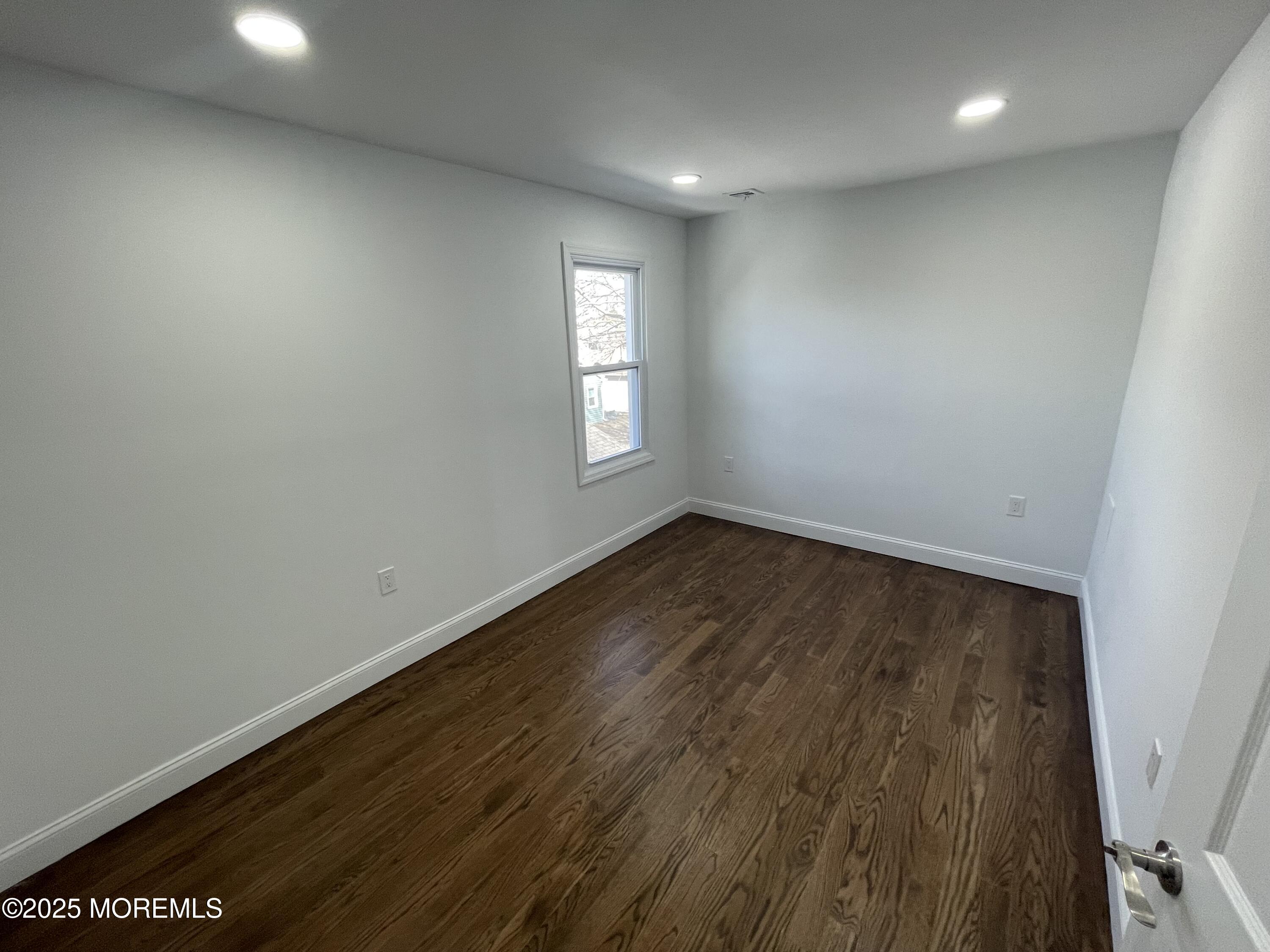 253 S Pearl Street, Red Bank, NJ, 07701 image 14