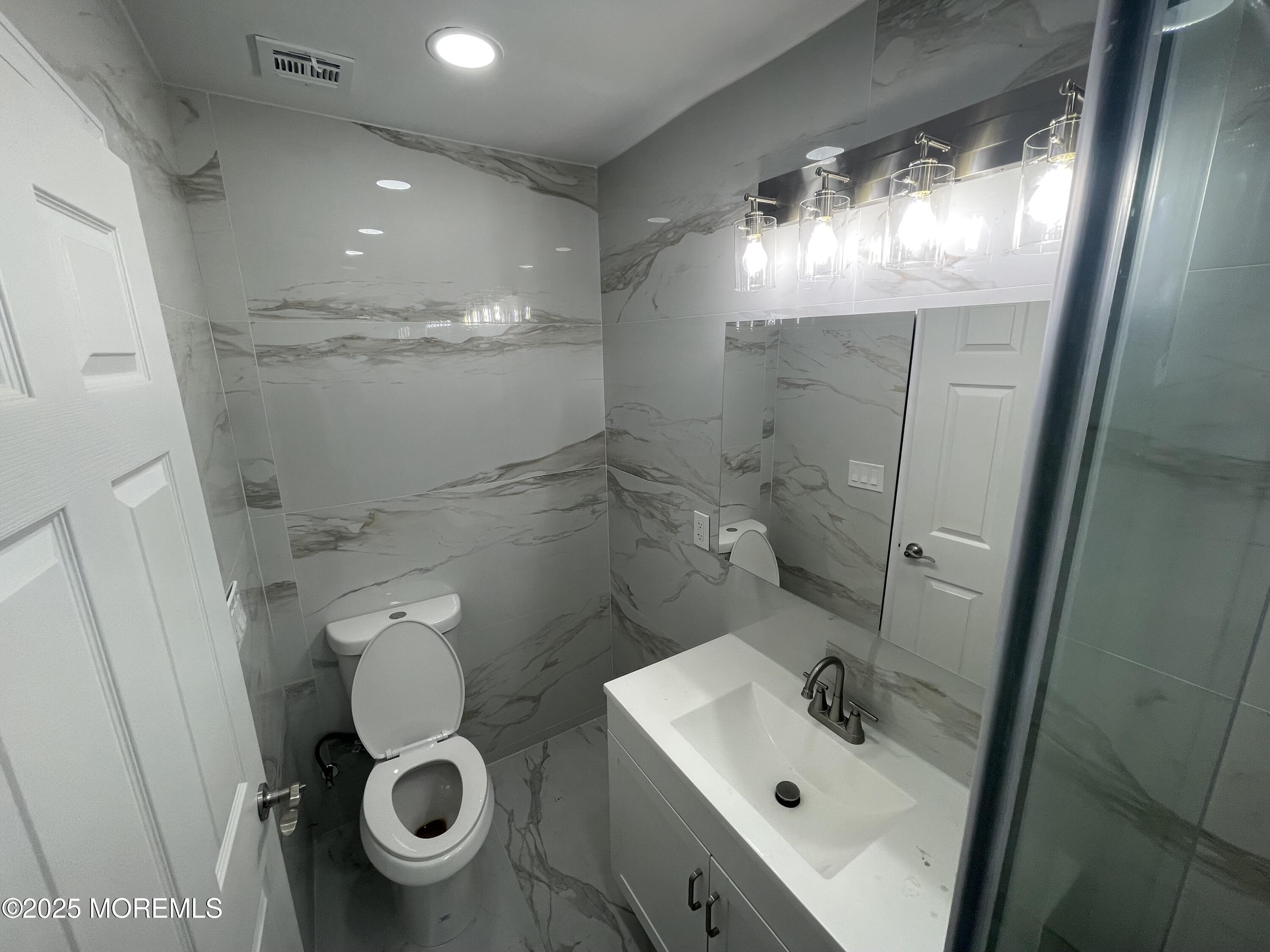 253 S Pearl Street, Red Bank, NJ, 07701 image 17