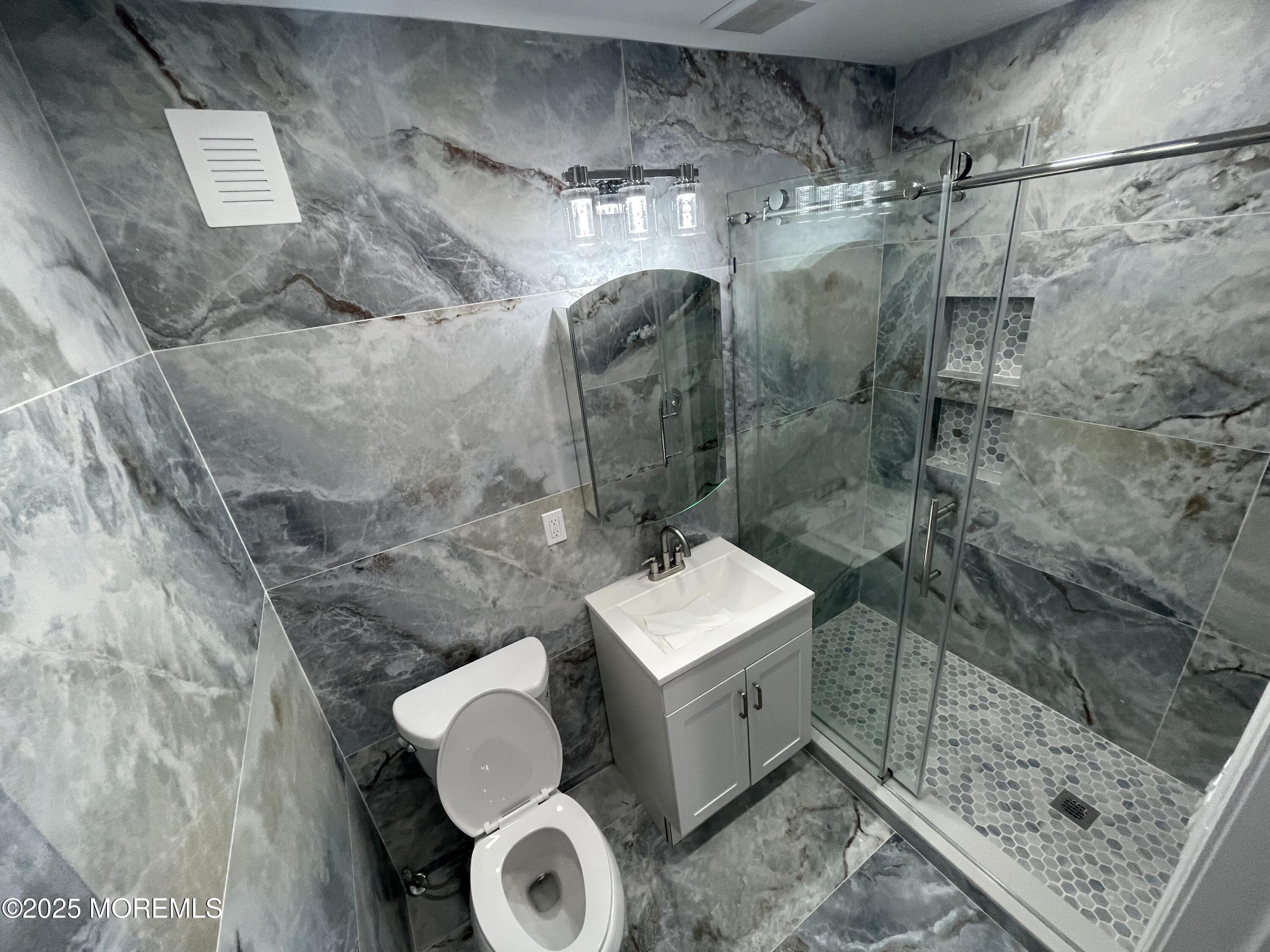 253 S Pearl Street, Red Bank, NJ, 07701 image 20