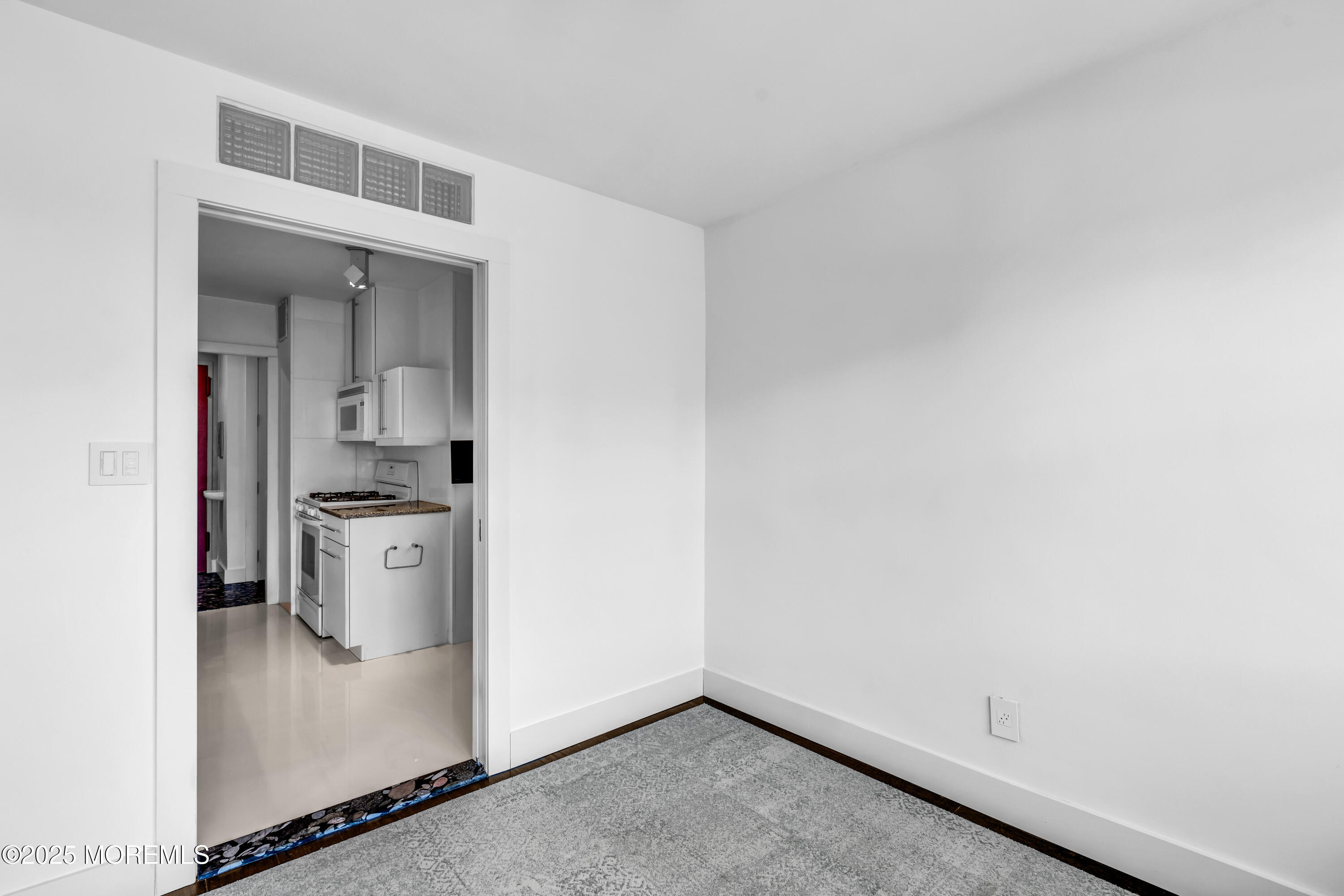 28 Riverside Avenue 8J, Red Bank, NJ, 07701 image 9