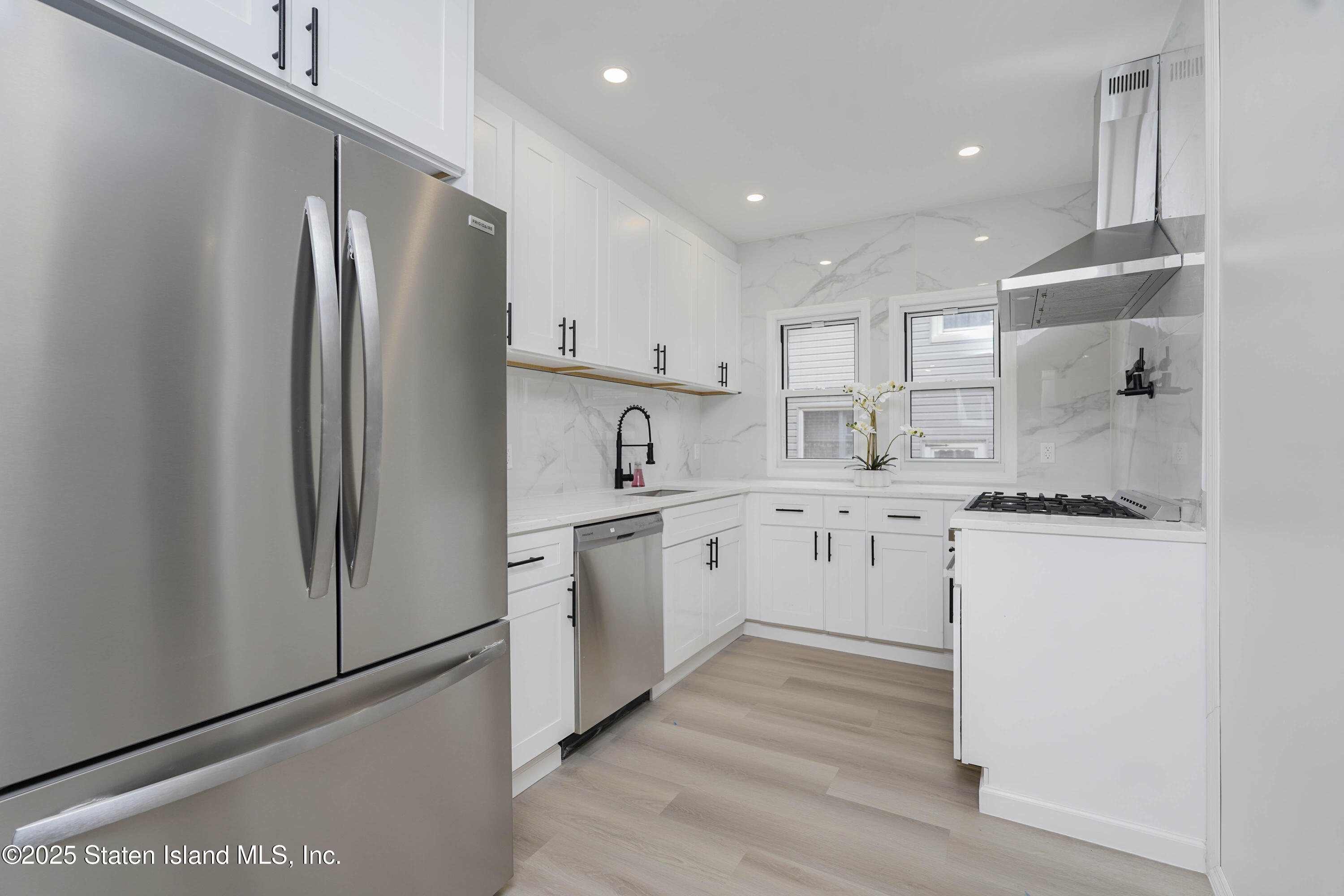 23 Bancroft Avenue, Staten Island, NY, 10306 image 15