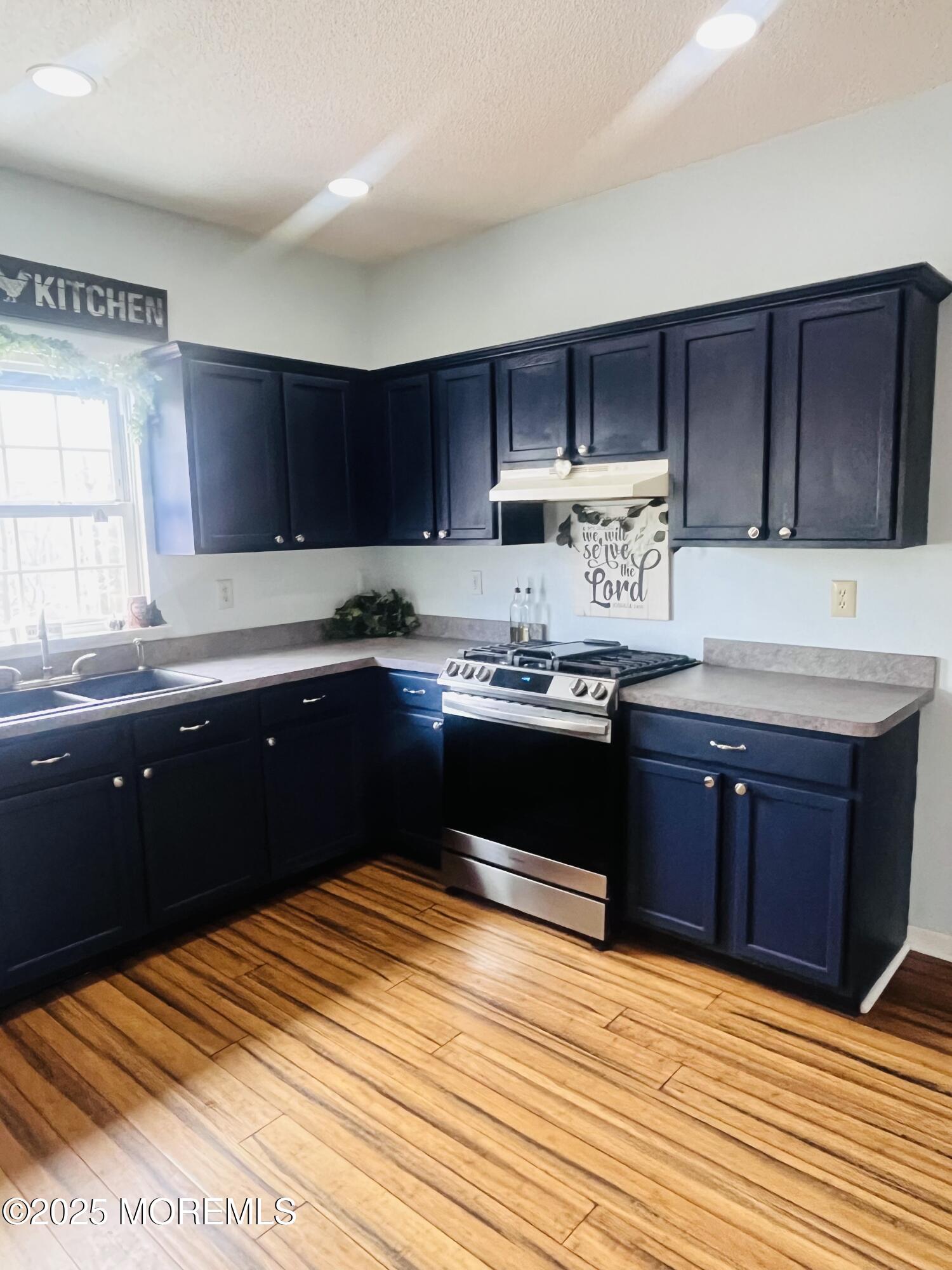 25 Pioneer Court, Freehold, NJ, 07728 image 12