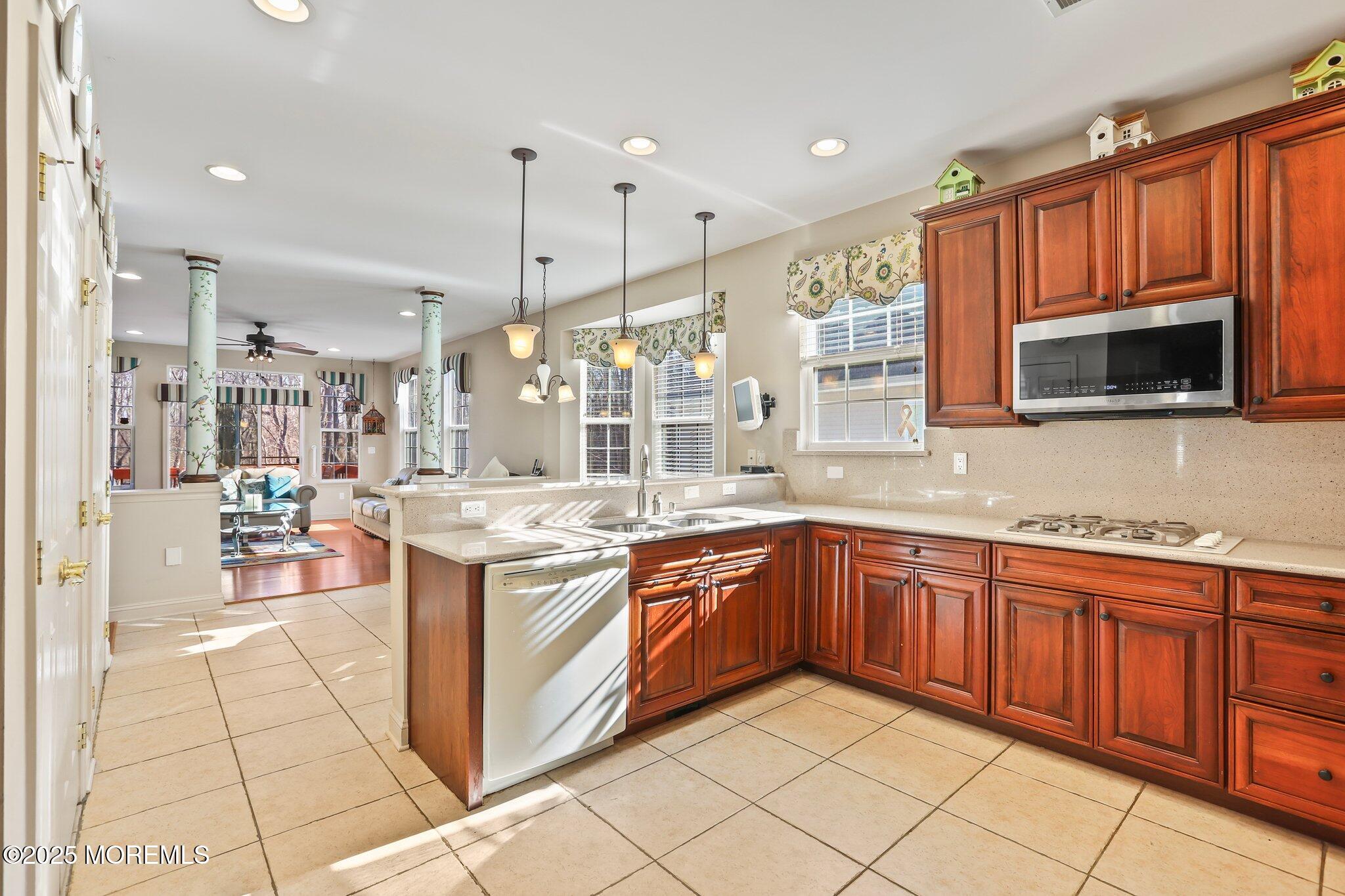 49 Wintergreen Drive, Manalapan, NJ, 07726 image 11