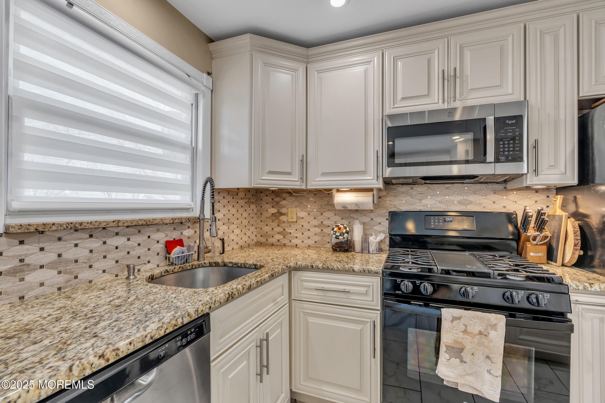 5 Florida Place, Jackson, NJ, 08527 image 23